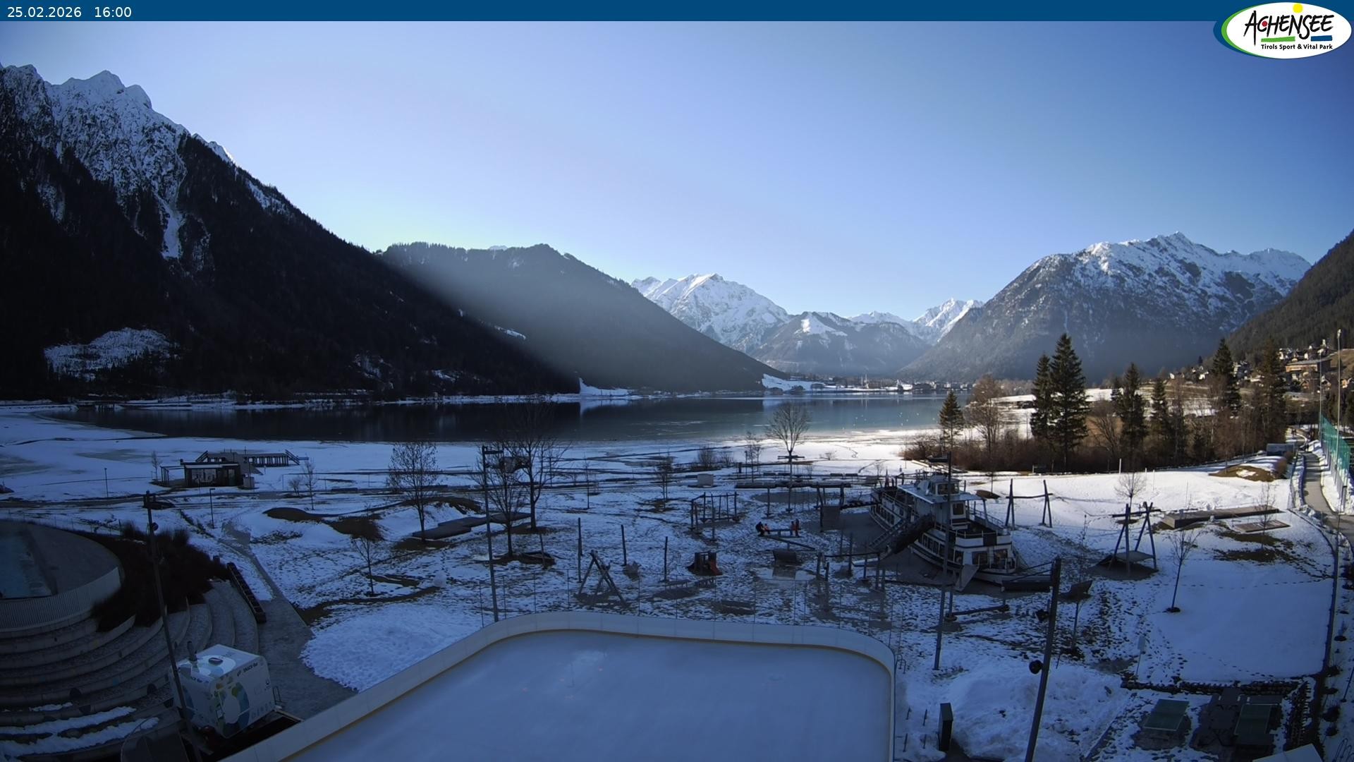 Archiv Foto Webcam Erlebnisbad Atoll am Achensee
