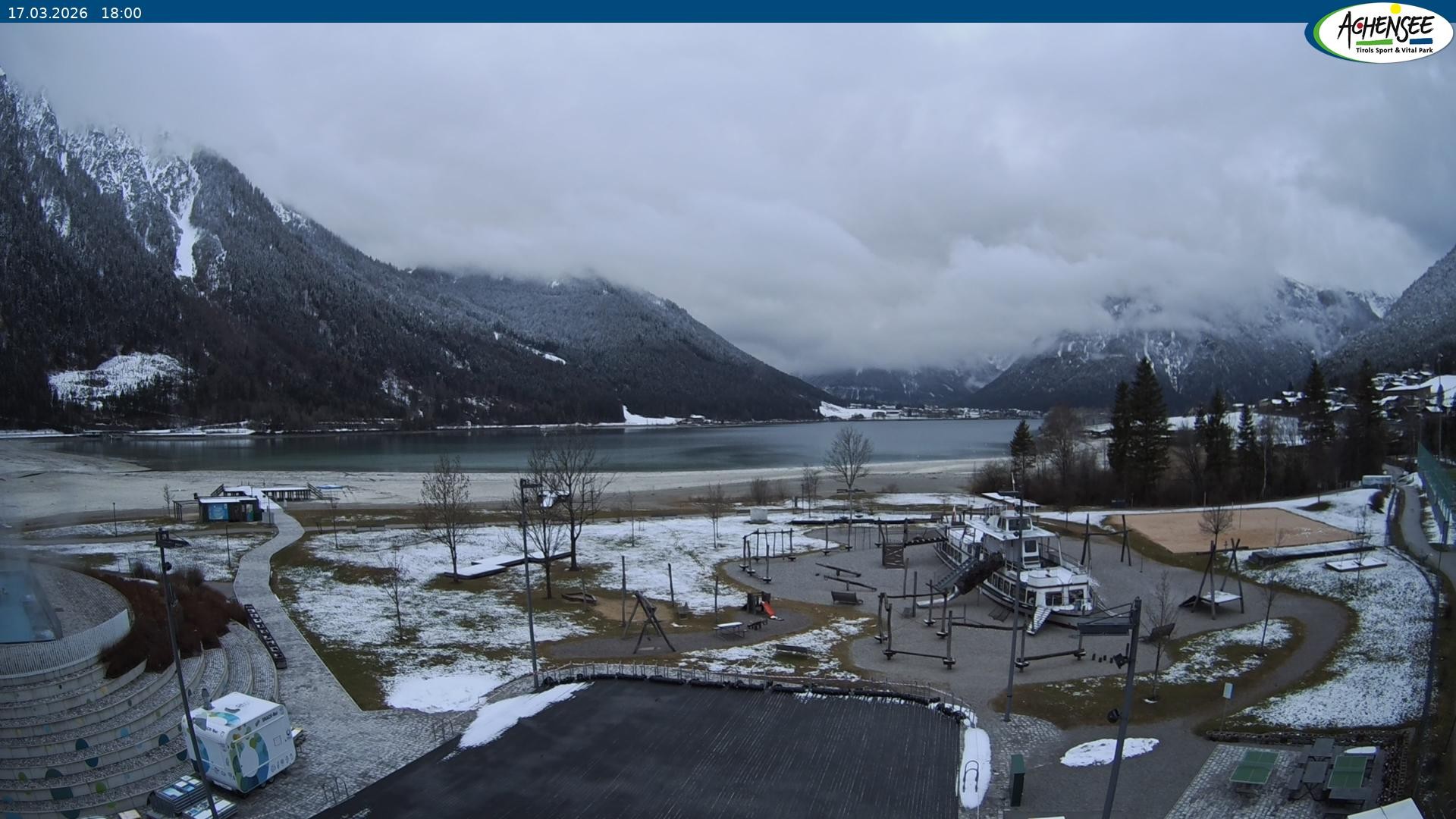 Archiv Foto Webcam Erlebnisbad Atoll am Achensee