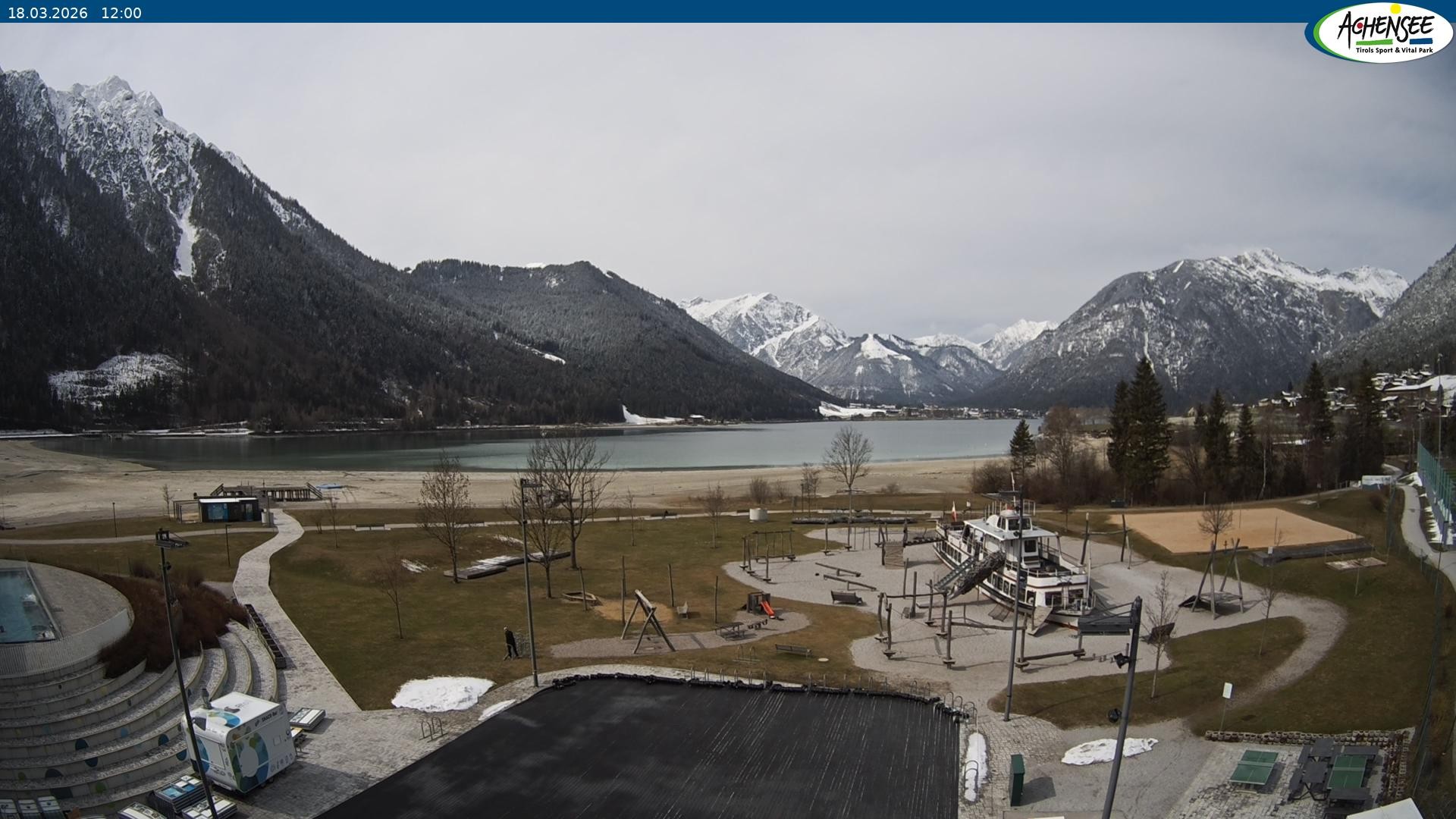 Archiv Foto Webcam Erlebnisbad Atoll am Achensee