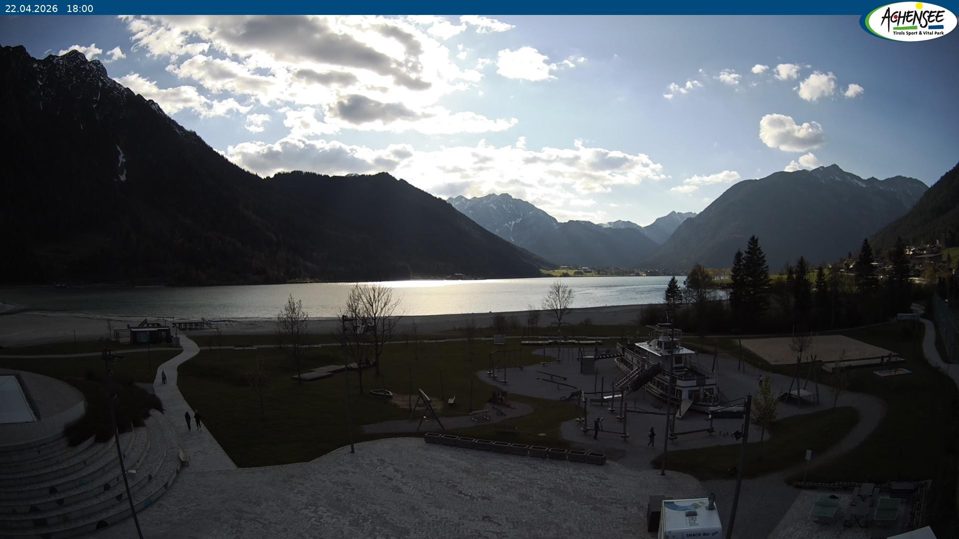 Archiv Foto Webcam Erlebnisbad Atoll am Achensee