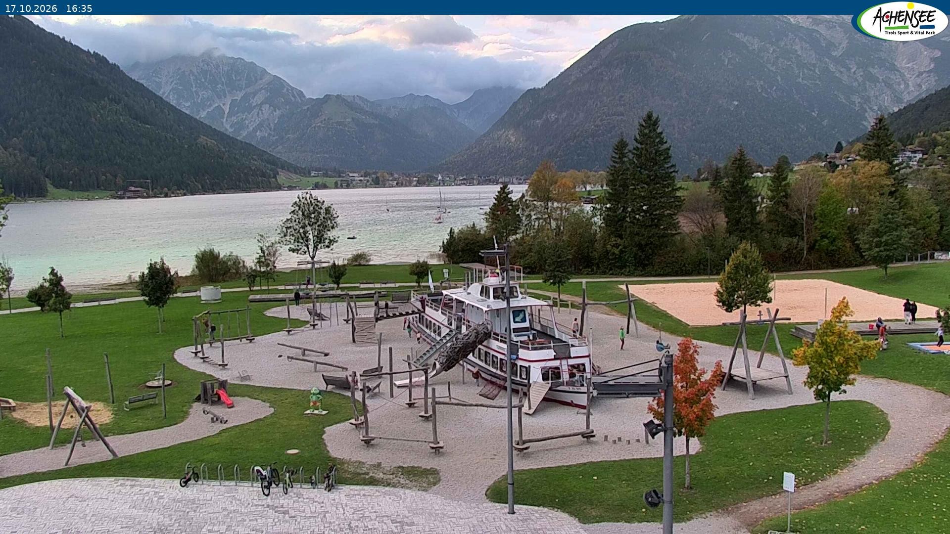 Archiv Foto Webcam Erlebnisbad Atoll am Achensee