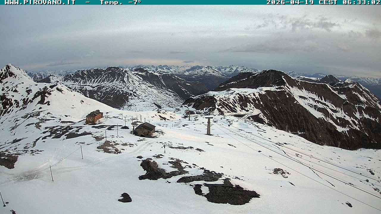 Archived image Webcam Stilfserjoch, Trincerone 2
