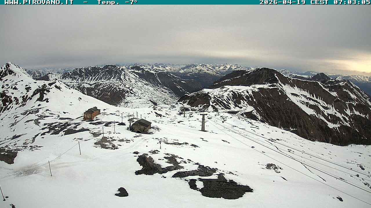 Archived image Webcam Stilfserjoch, Trincerone 2