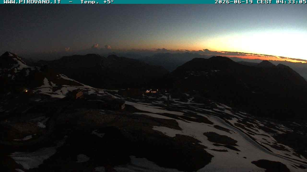 Archiv Foto Webcam Stilfserjoch: Blick Trincerone