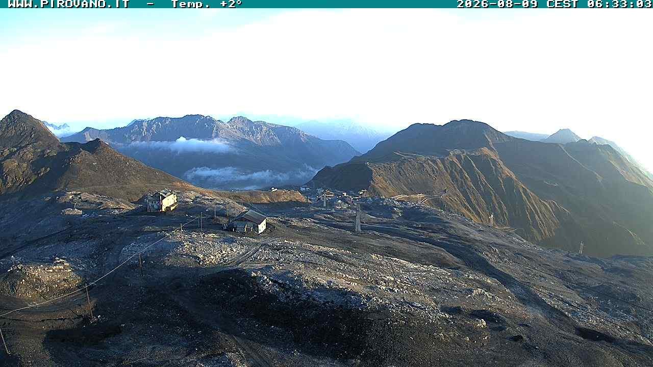 Archived image Webcam Stilfserjoch, Trincerone 2