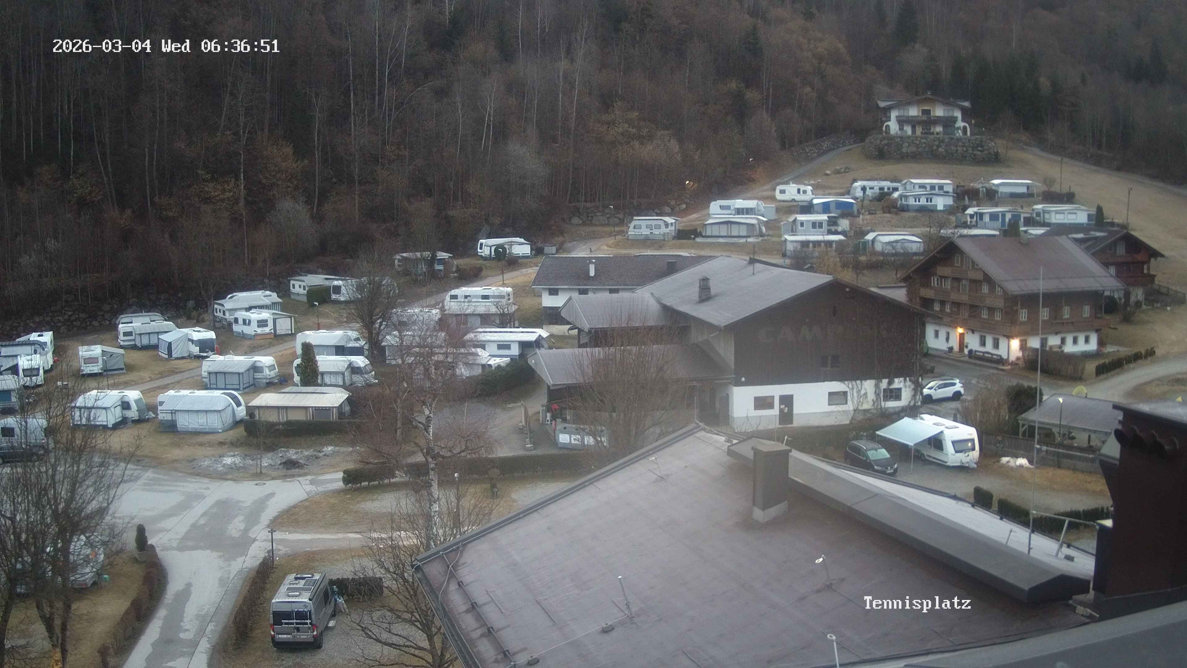 Archived image Webcam Camping Aufenfeld - View Wiesenhof