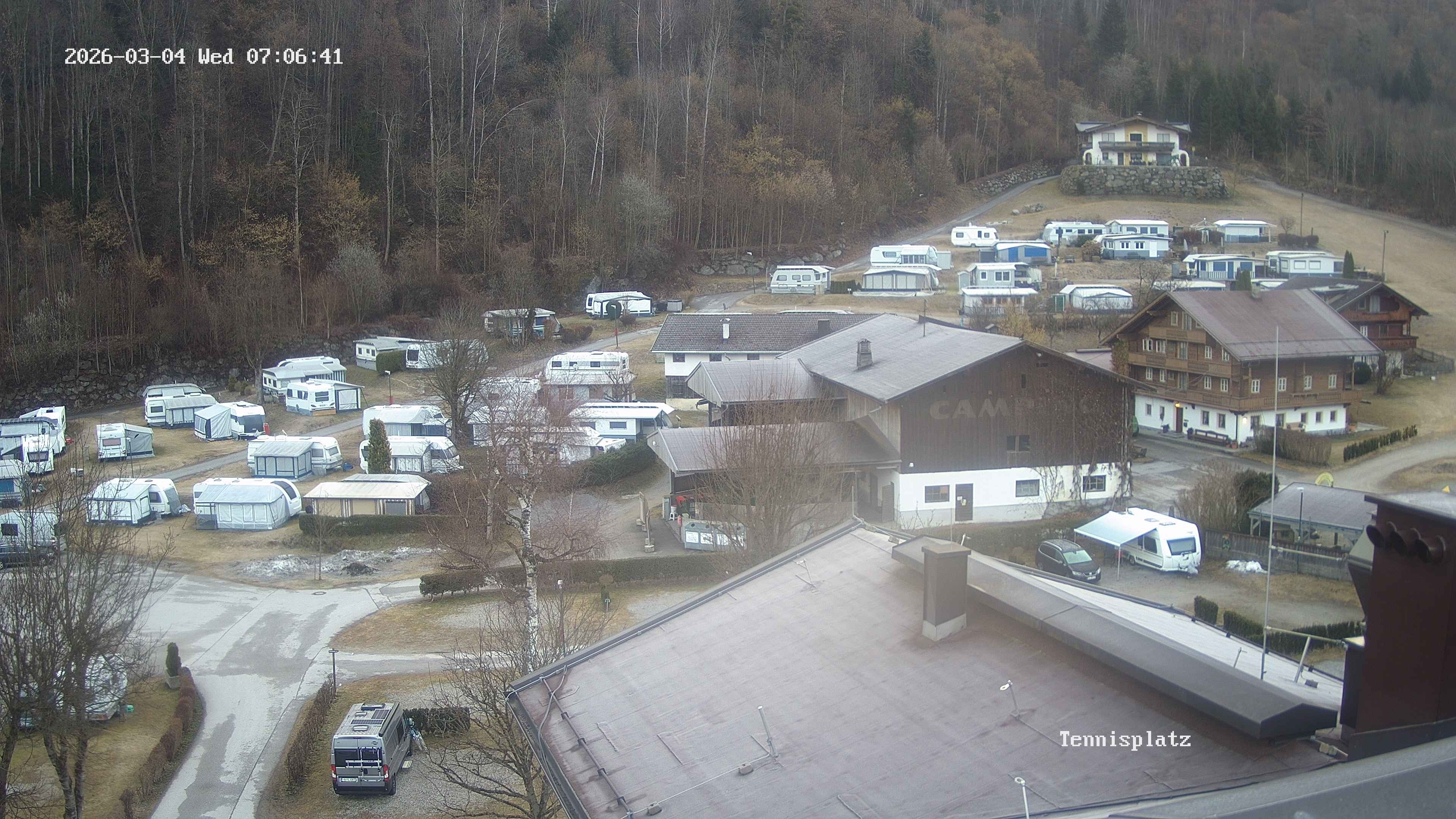 Archived image Webcam Camping Aufenfeld - View Wiesenhof