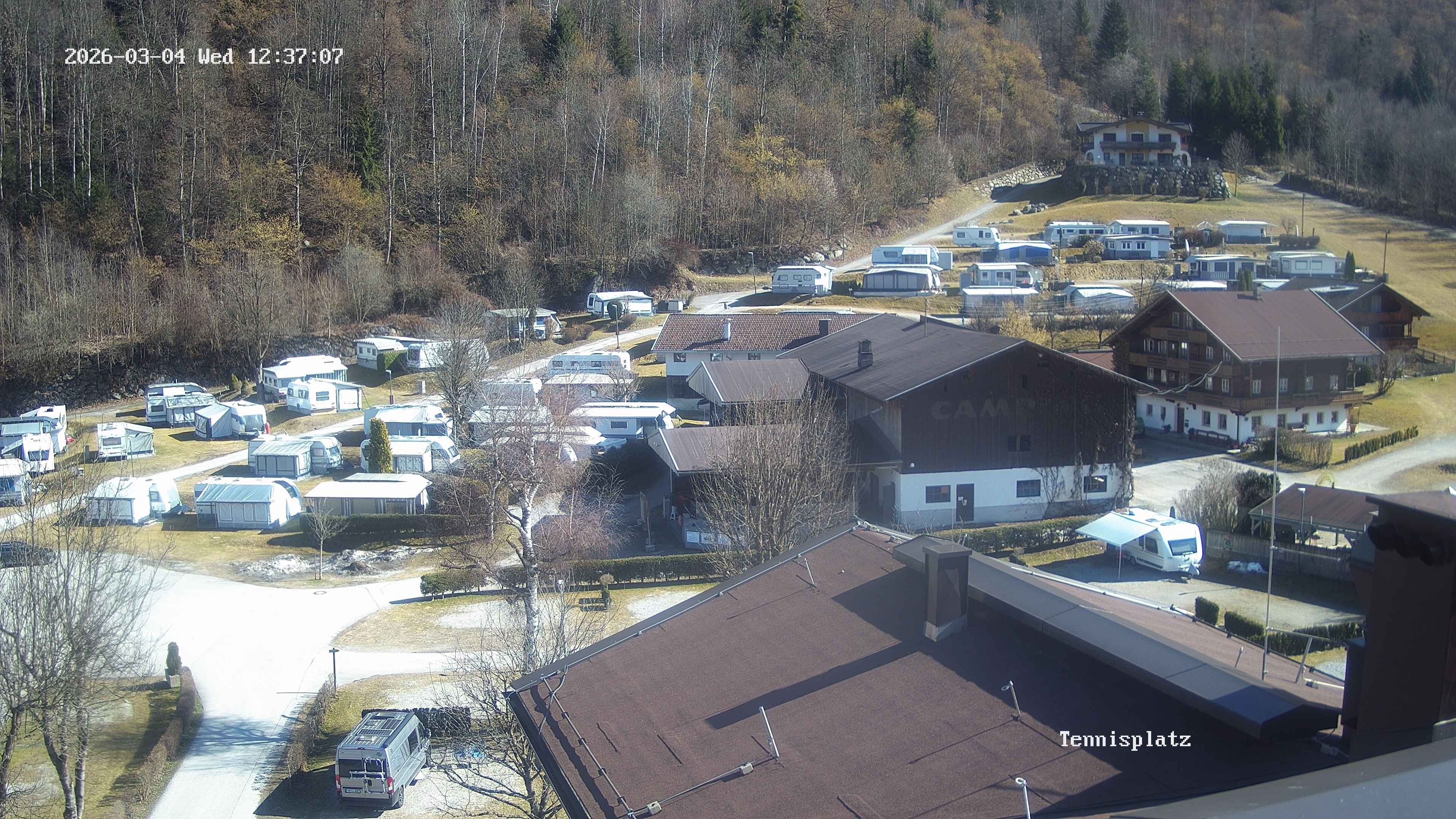 Archived image Webcam Camping Aufenfeld - View Wiesenhof