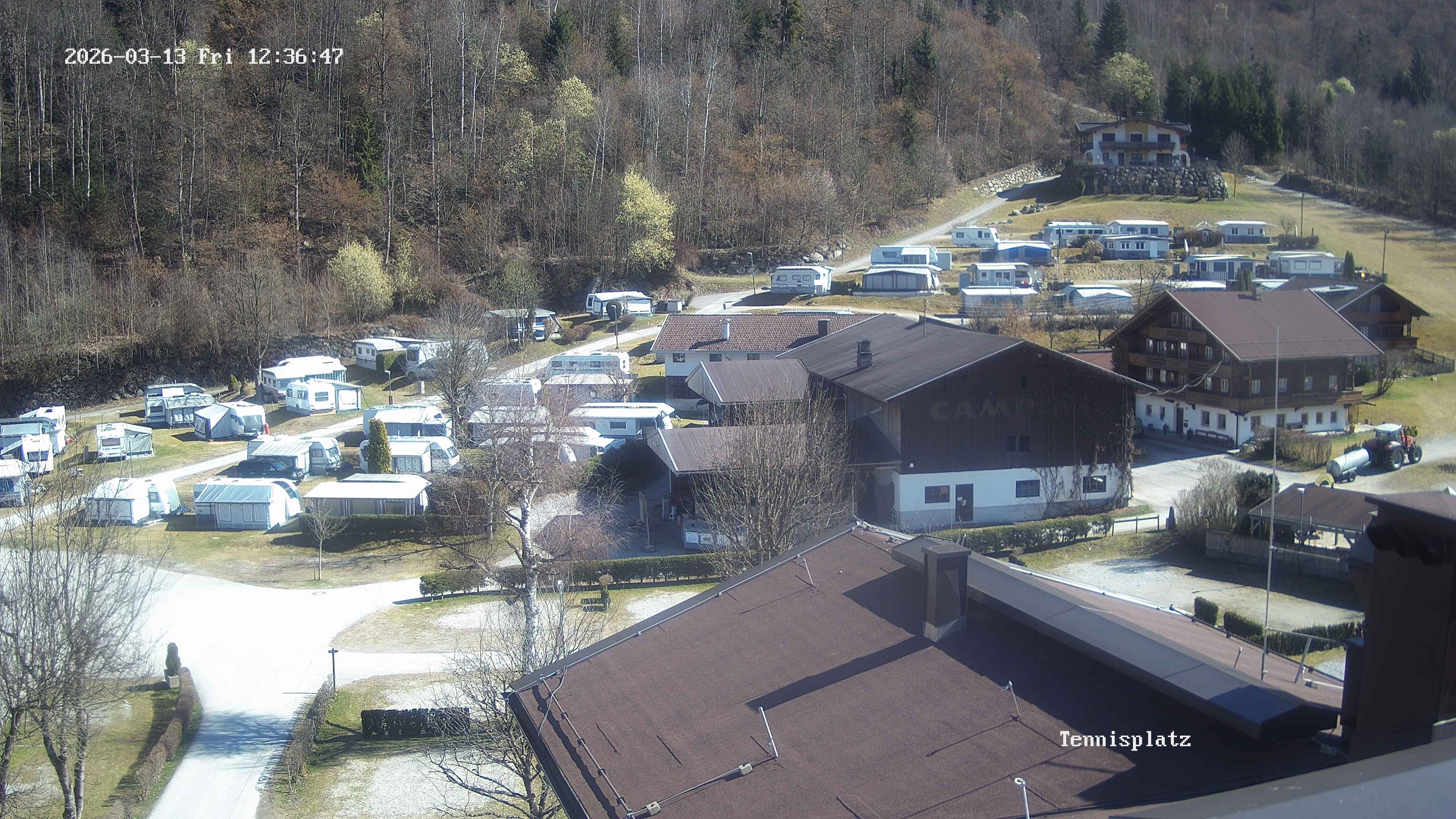 Archived image Webcam Camping Aufenfeld - View Wiesenhof