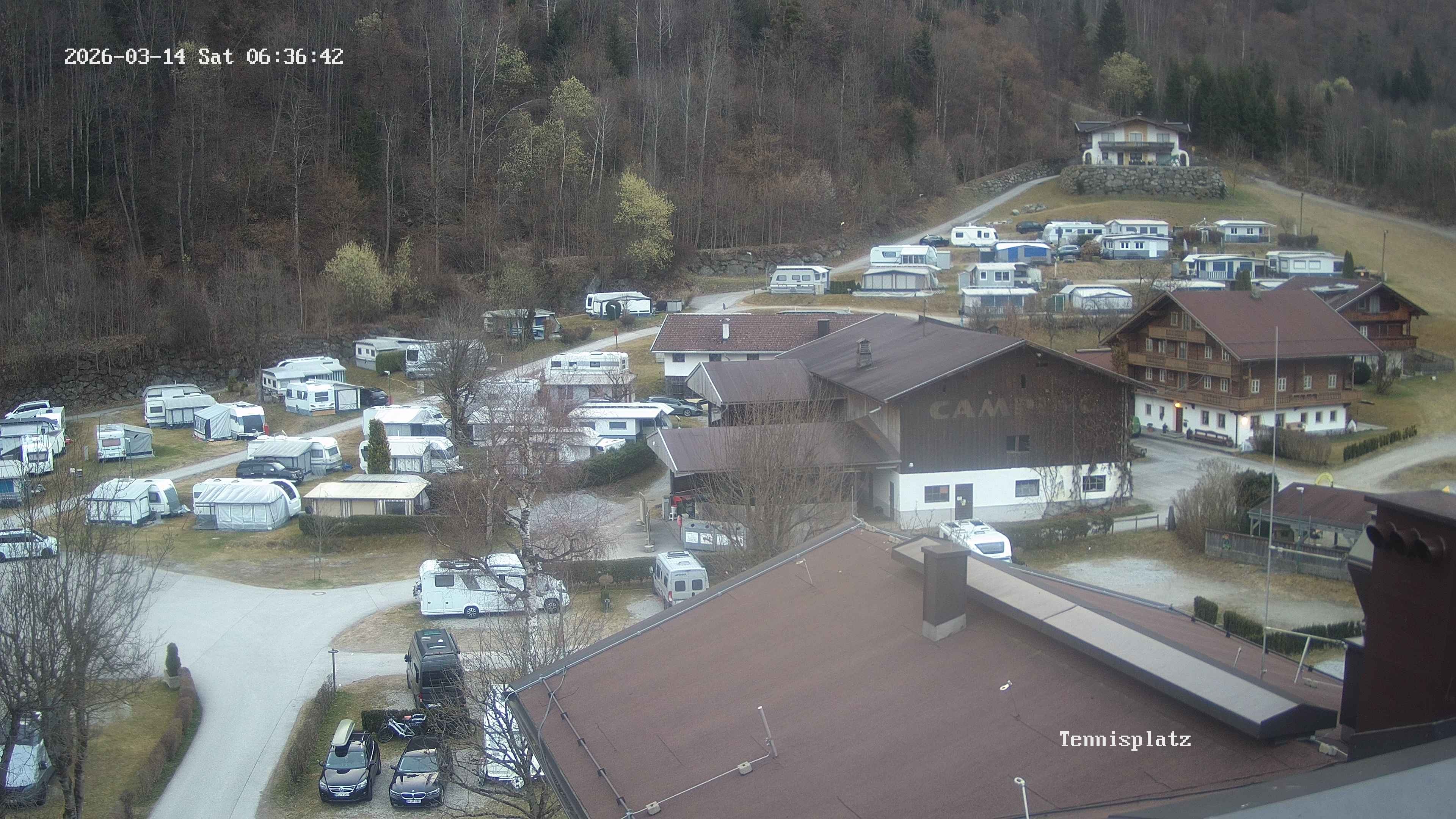Archived image Webcam Camping Aufenfeld - View Wiesenhof