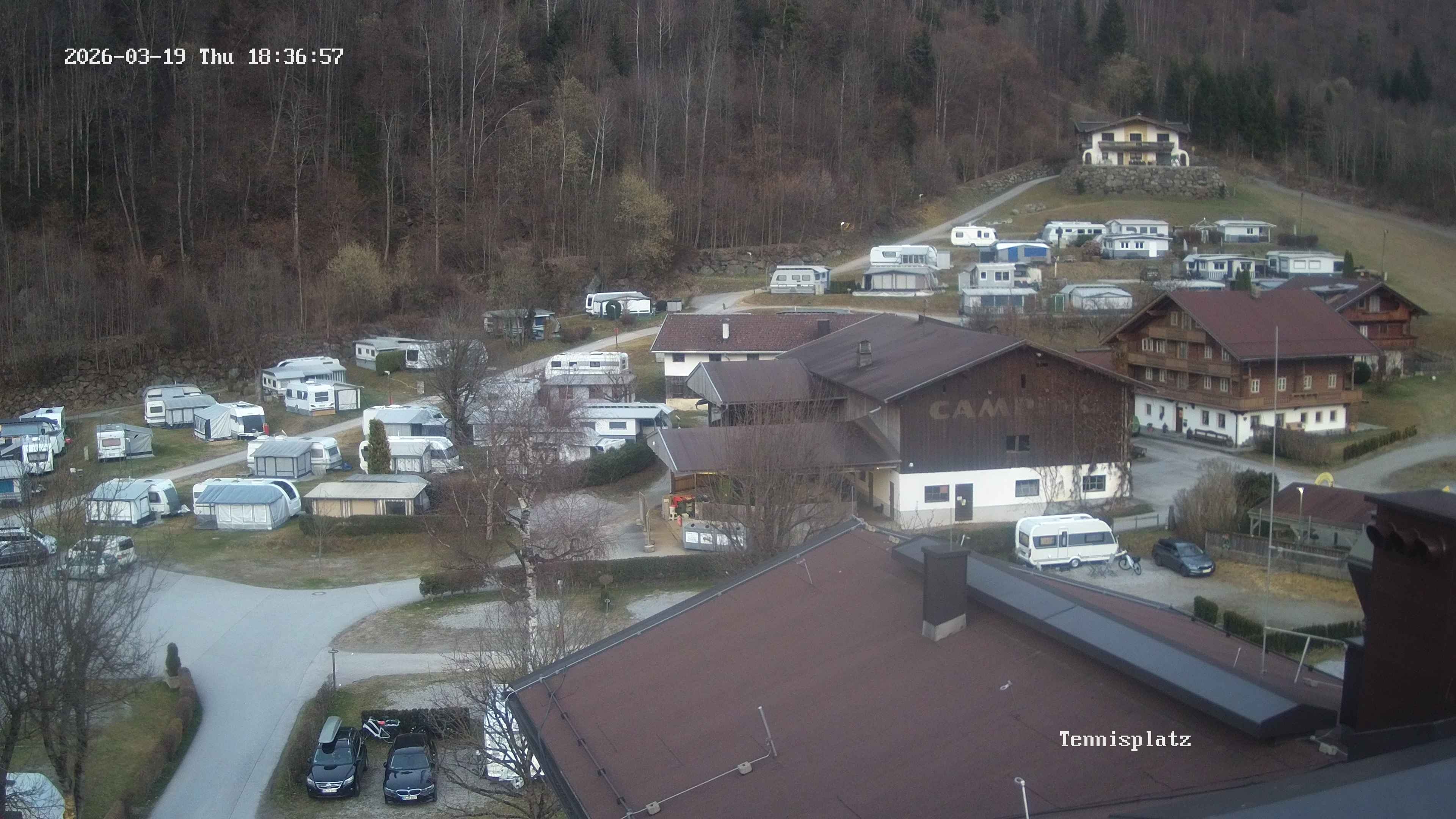 Archived image Webcam Camping Aufenfeld - View Wiesenhof