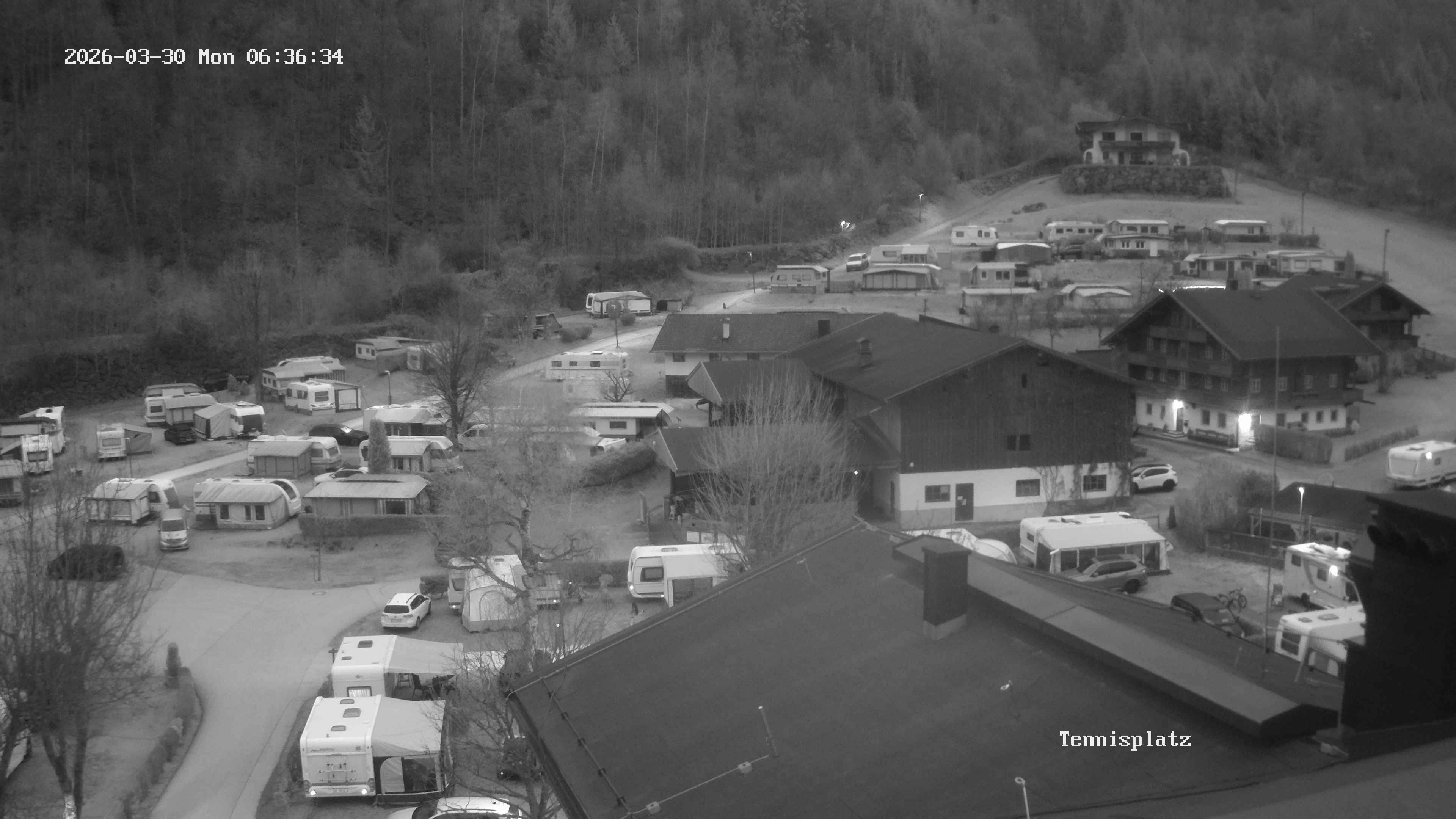 Archived image Webcam Camping Aufenfeld - View Wiesenhof