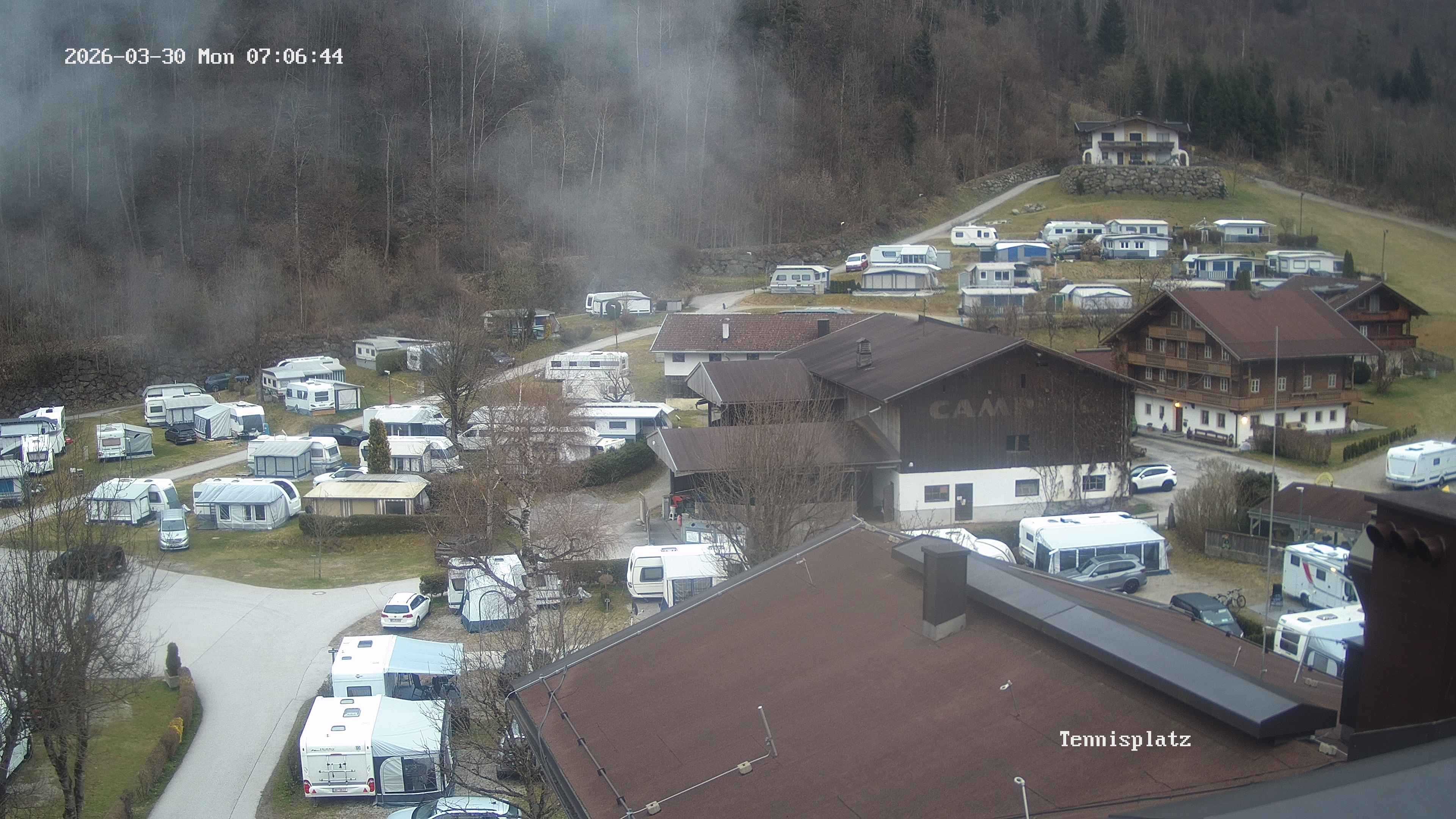 Archived image Webcam Camping Aufenfeld - View Wiesenhof