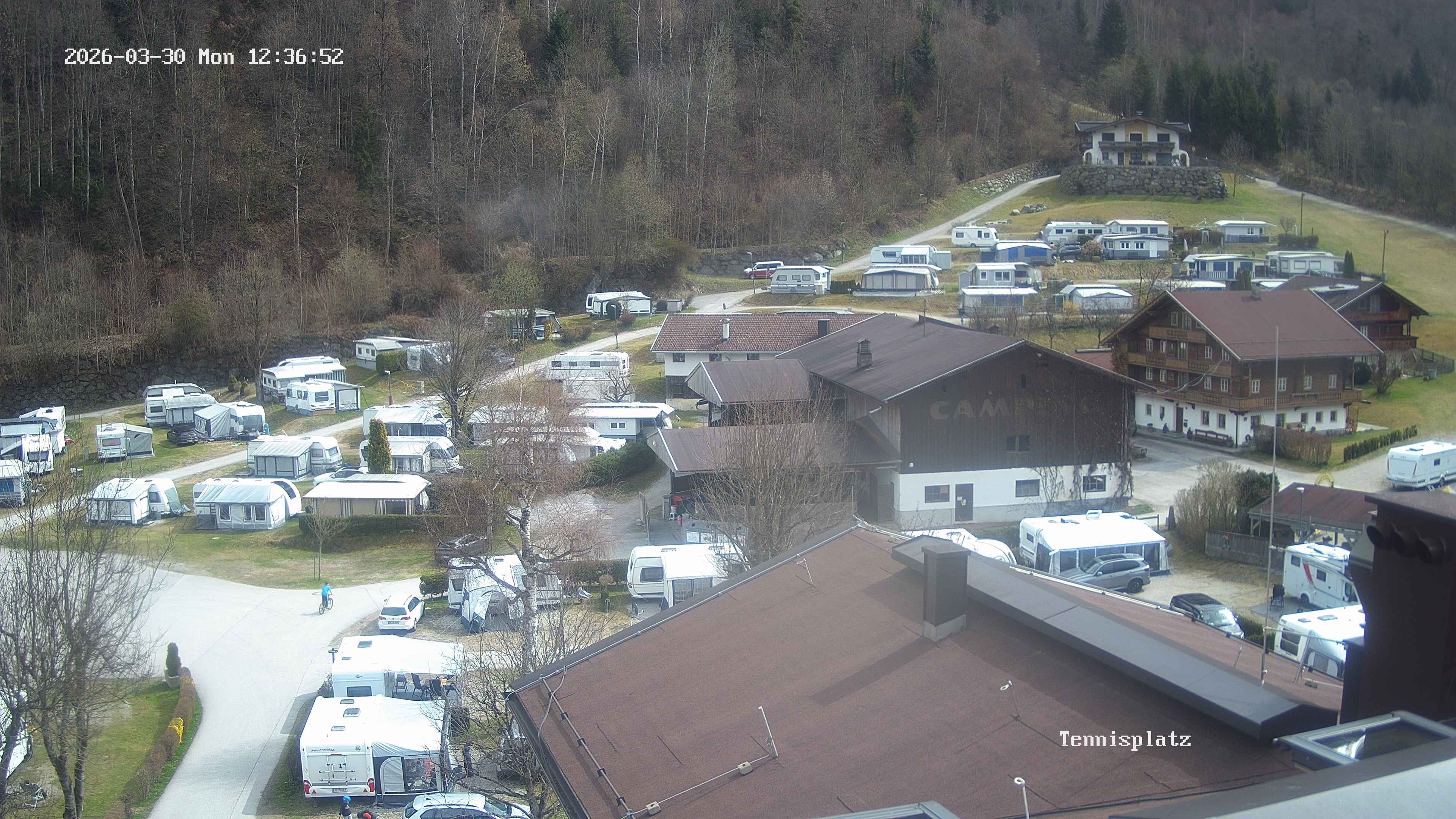 Archived image Webcam Camping Aufenfeld - View Wiesenhof
