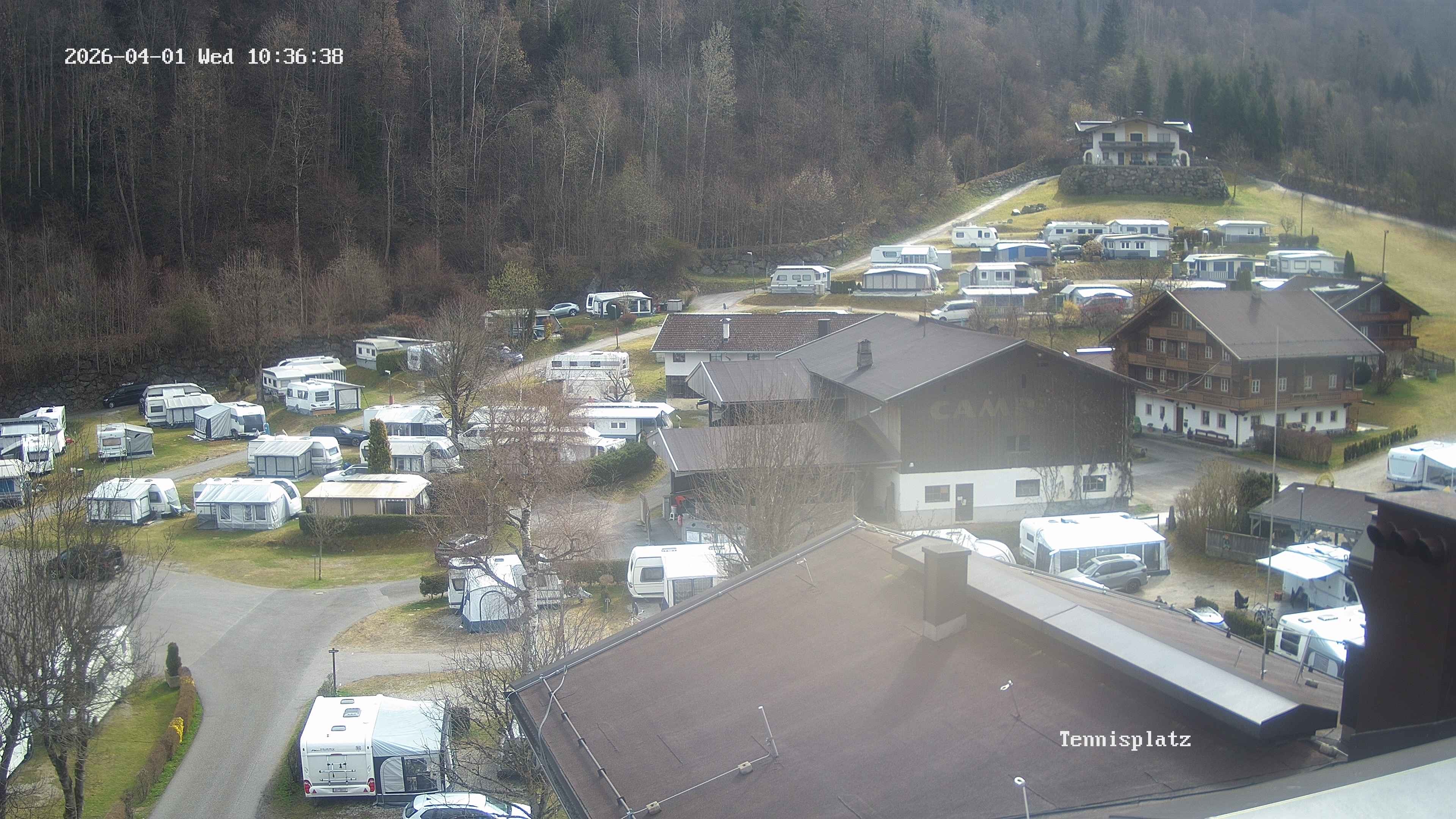 Archived image Webcam Camping Aufenfeld - View Wiesenhof