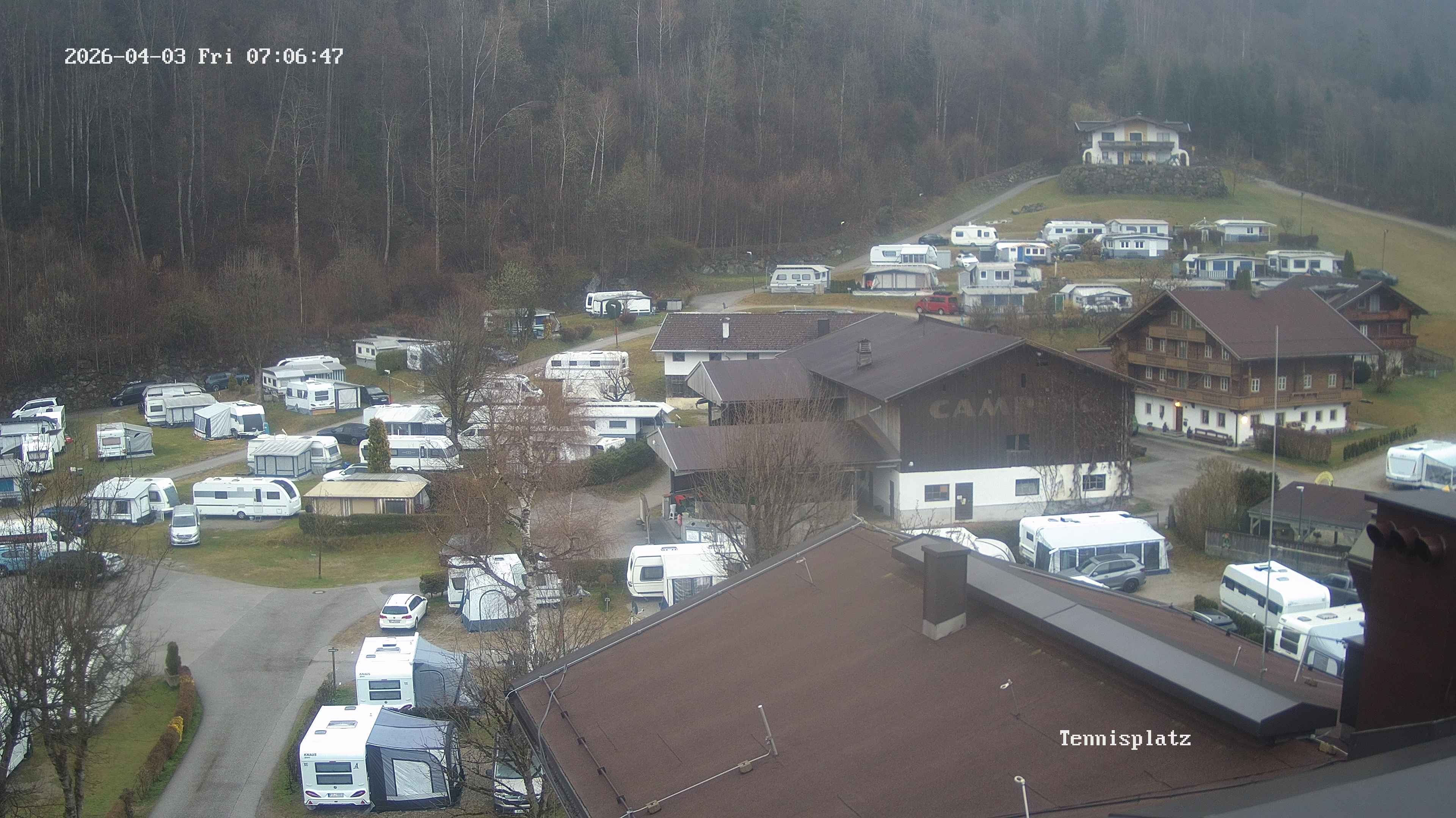 Archived image Webcam Camping Aufenfeld - View Wiesenhof