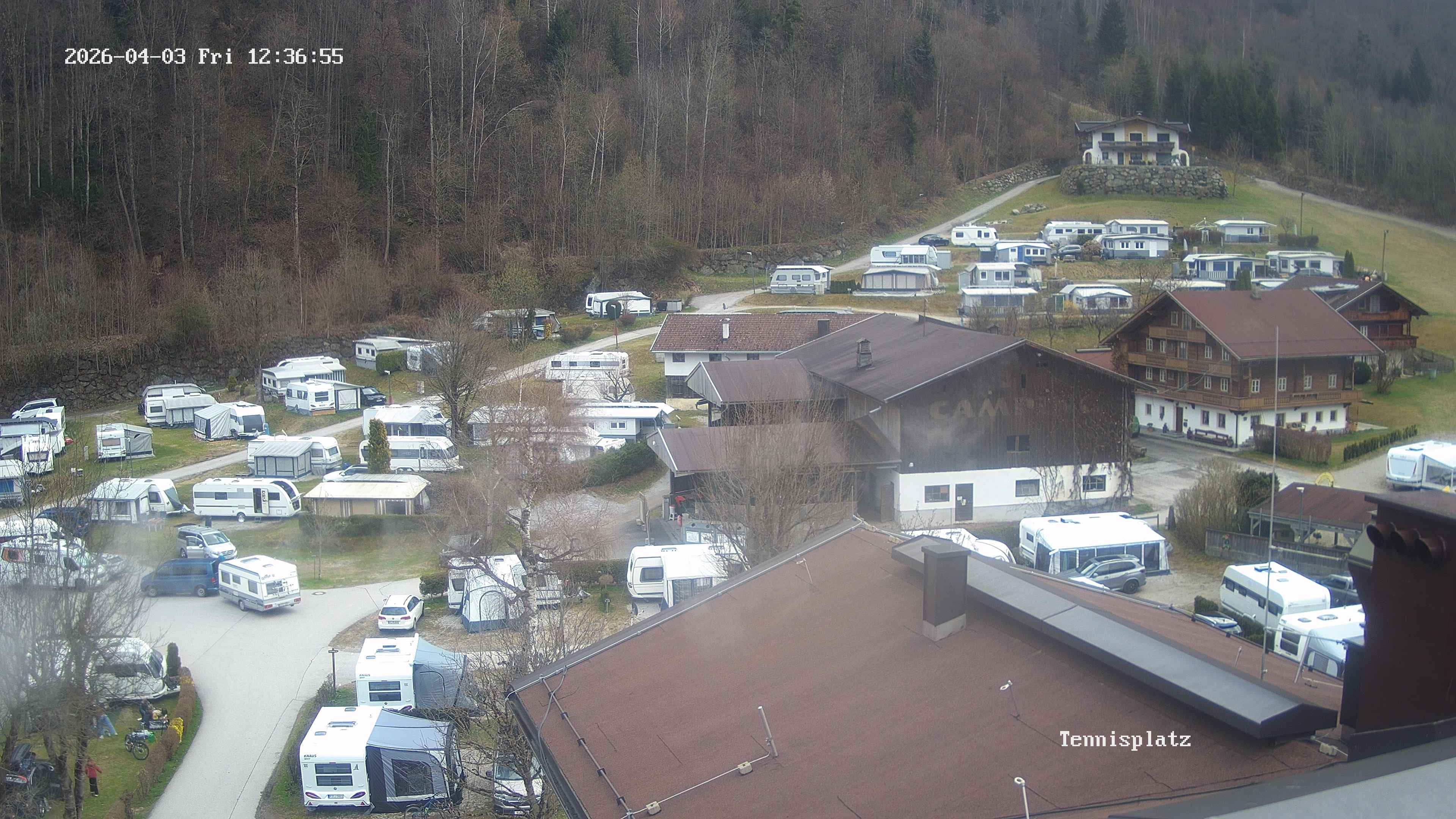 Archived image Webcam Camping Aufenfeld - View Wiesenhof