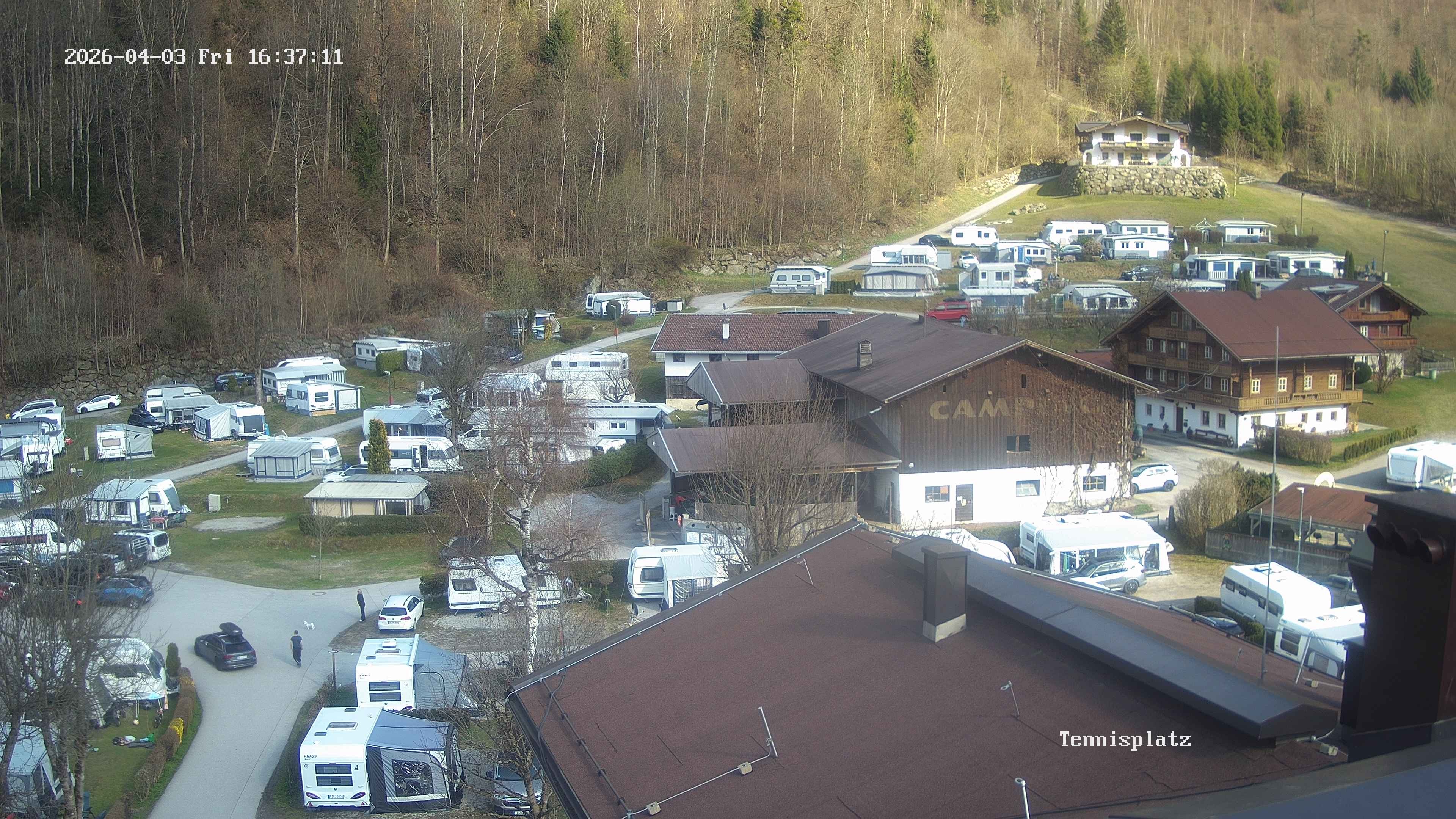 Archived image Webcam Camping Aufenfeld - View Wiesenhof