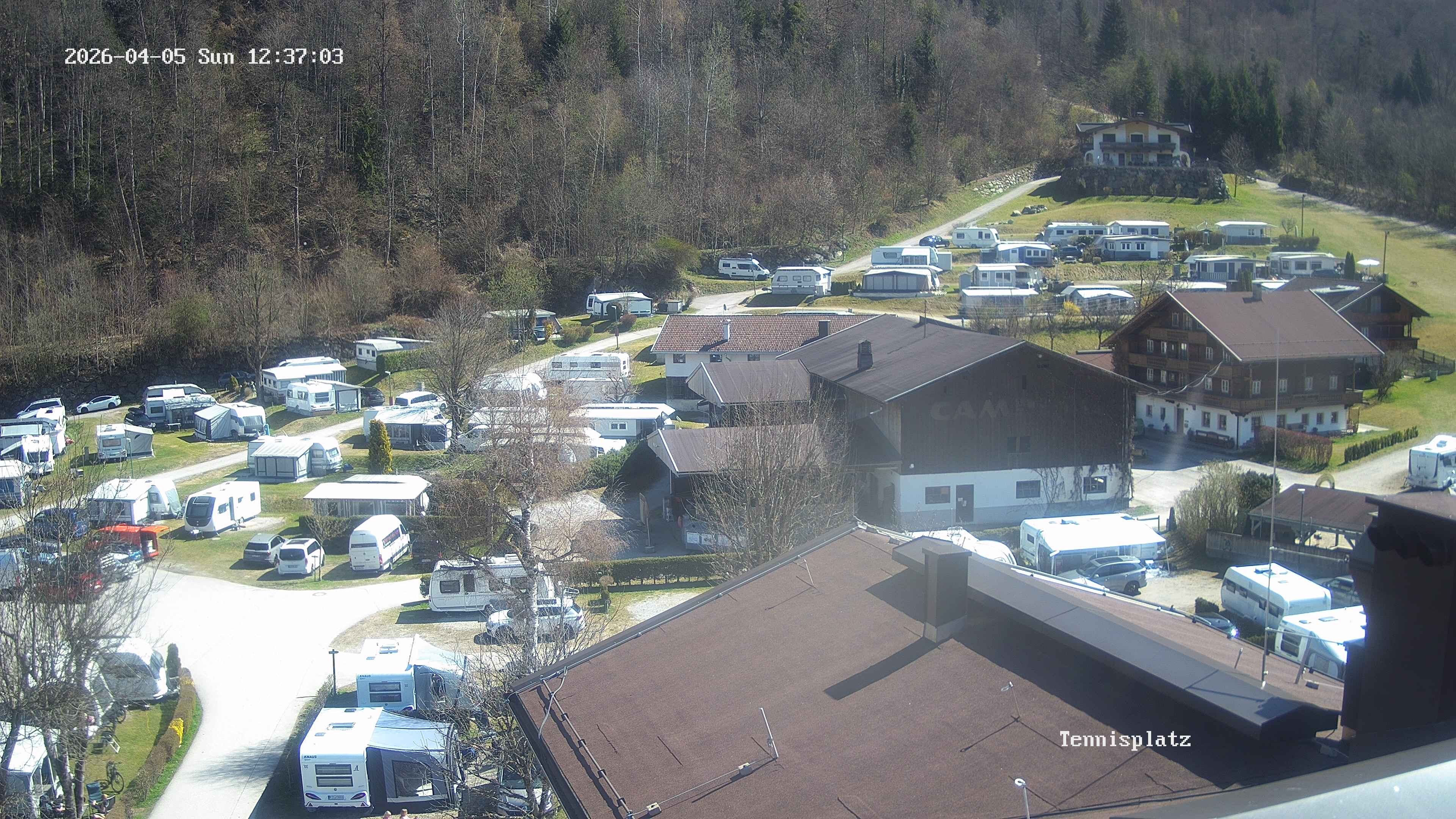 Archived image Webcam Camping Aufenfeld - View Wiesenhof