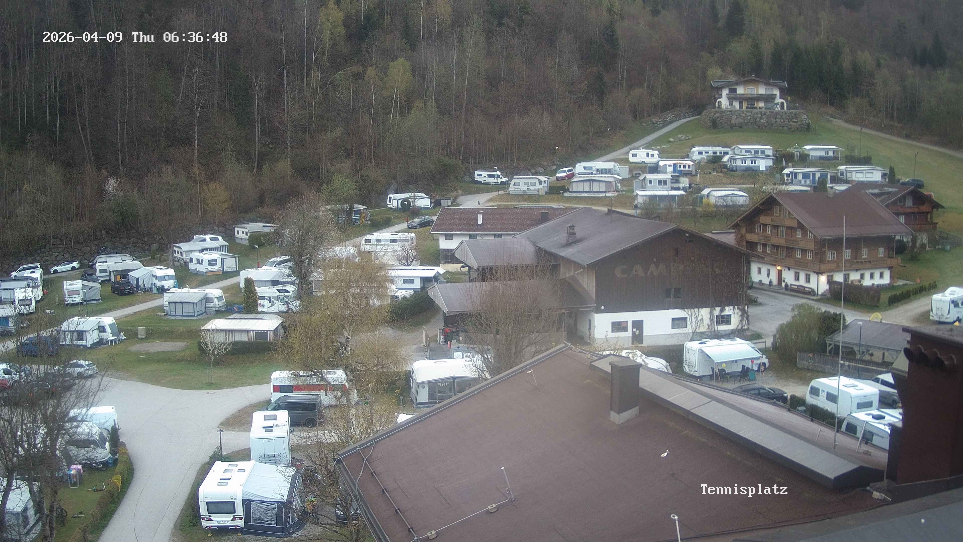 Archived image Webcam Camping Aufenfeld - View Wiesenhof