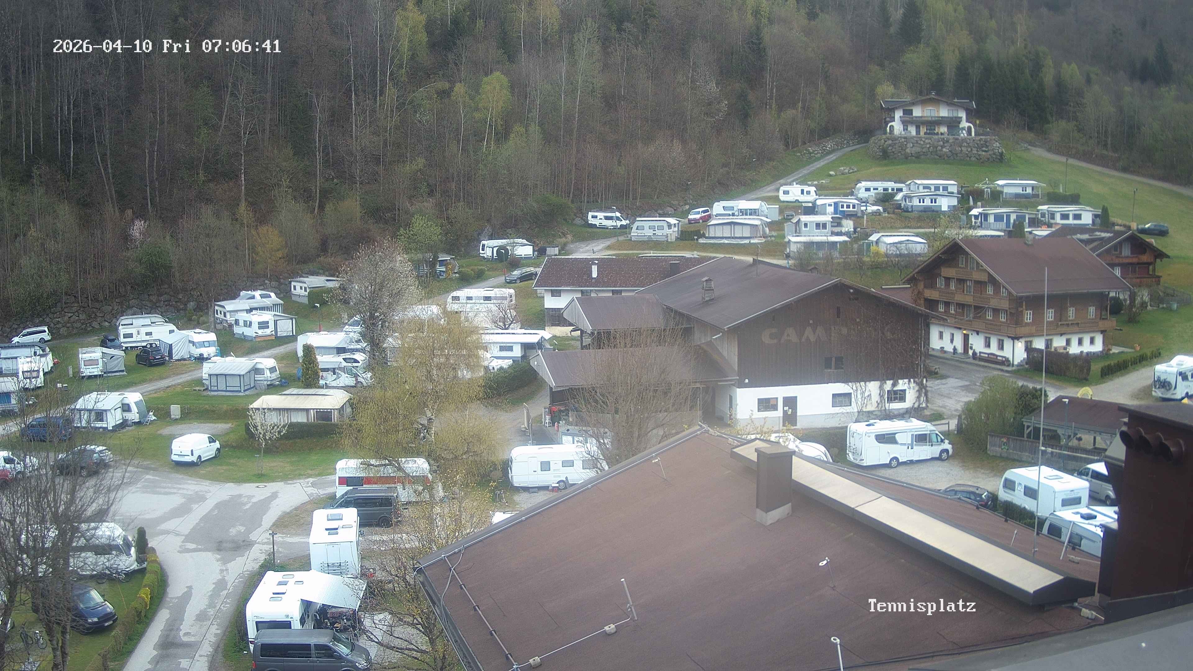 Archived image Webcam Camping Aufenfeld - View Wiesenhof