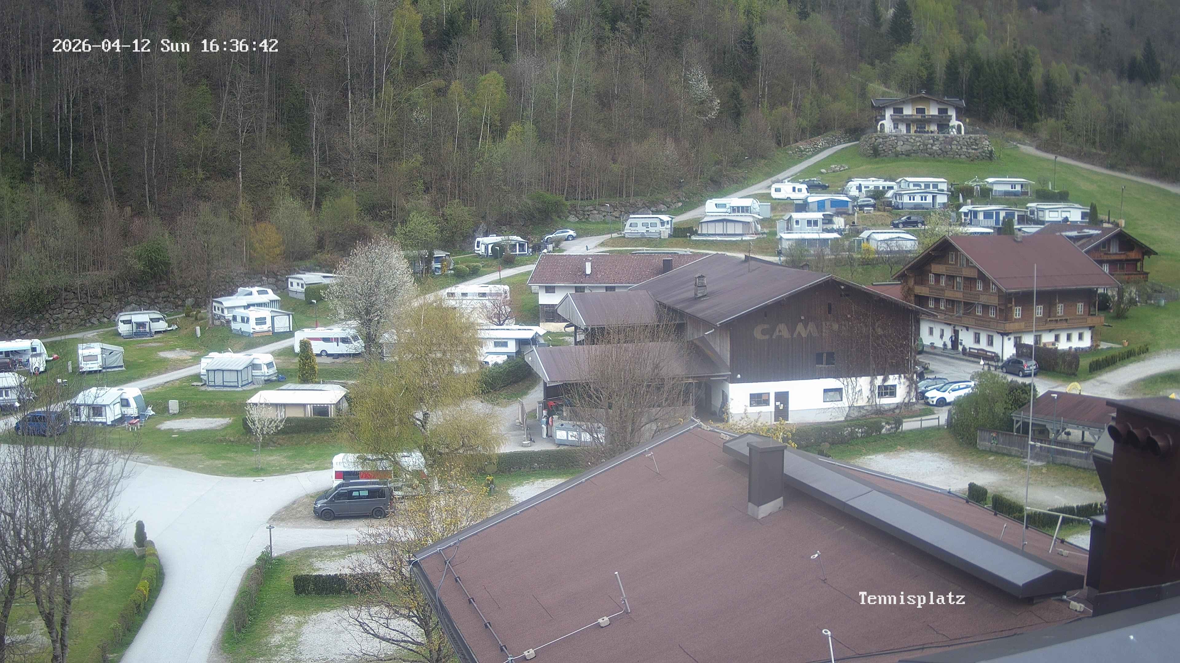 Archived image Webcam Camping Aufenfeld - View Wiesenhof