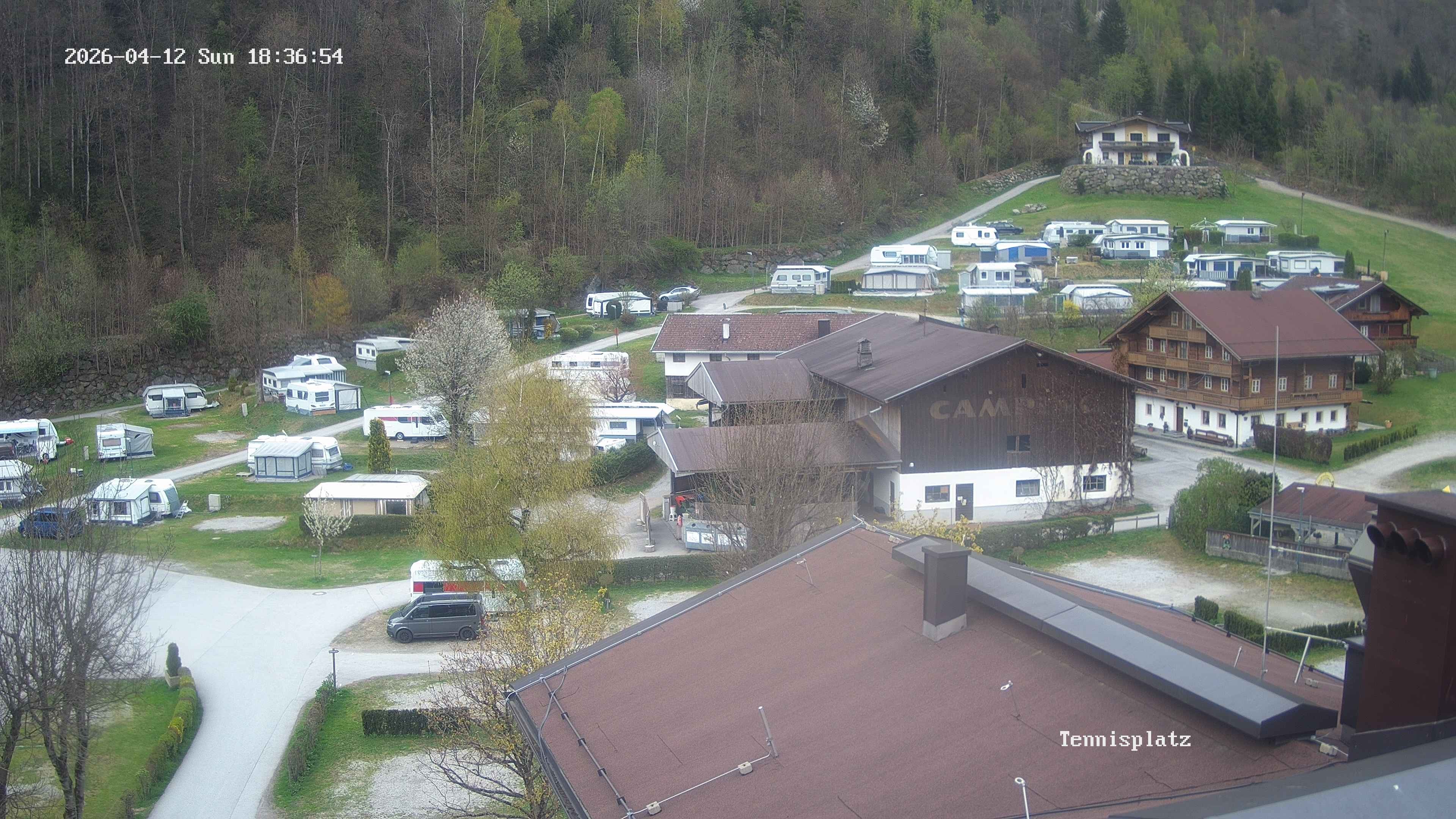 Archived image Webcam Camping Aufenfeld - View Wiesenhof