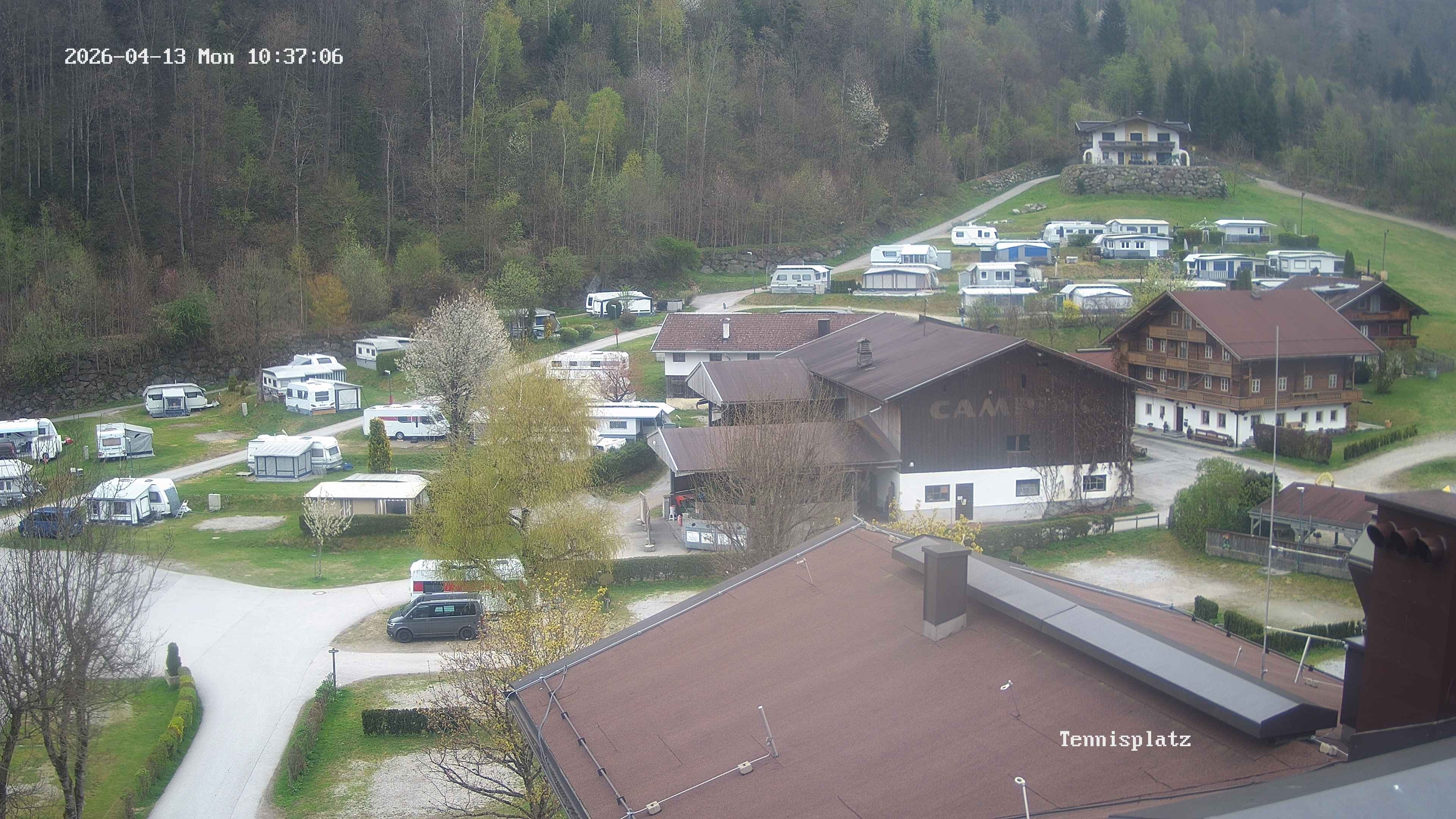 Archived image Webcam Camping Aufenfeld - View Wiesenhof