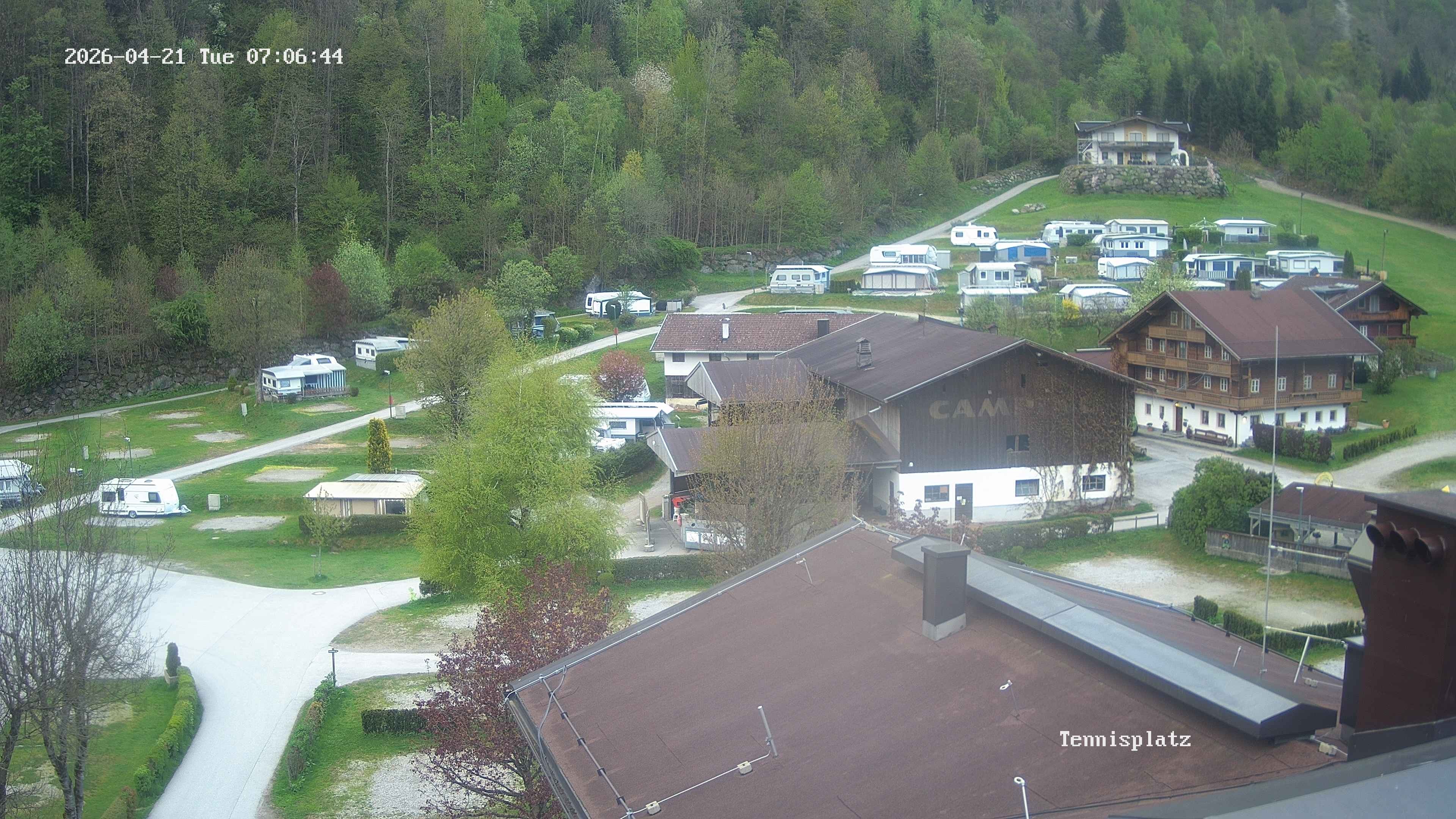 Archived image Webcam Camping Aufenfeld - View Wiesenhof