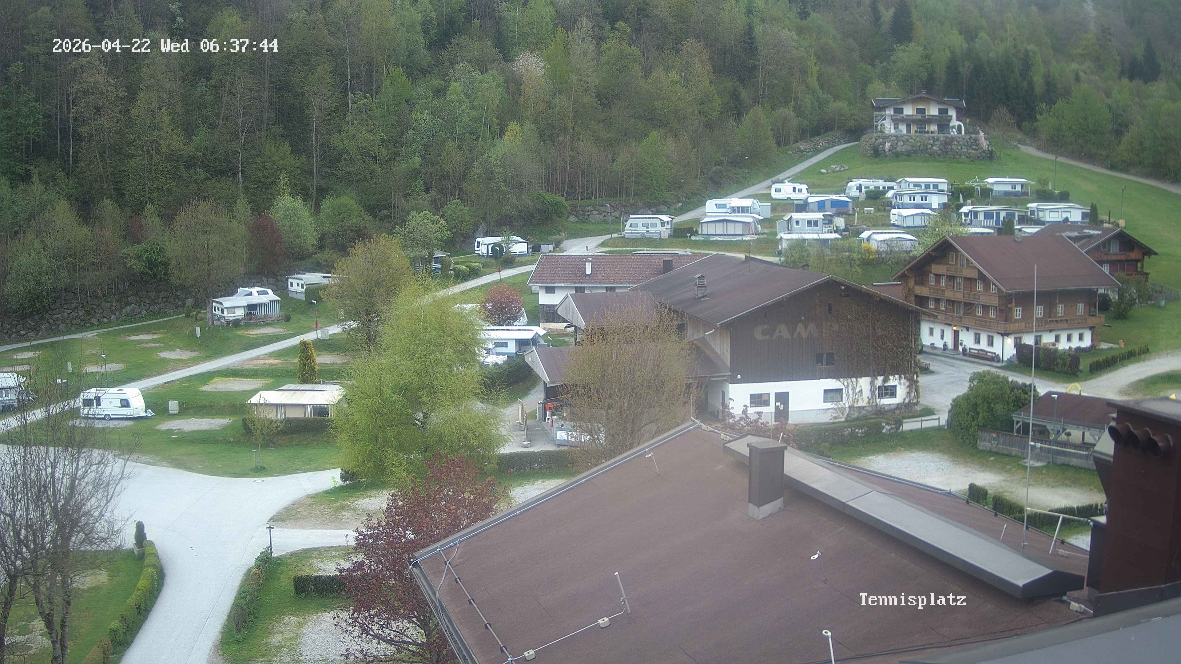 Archived image Webcam Camping Aufenfeld - View Wiesenhof