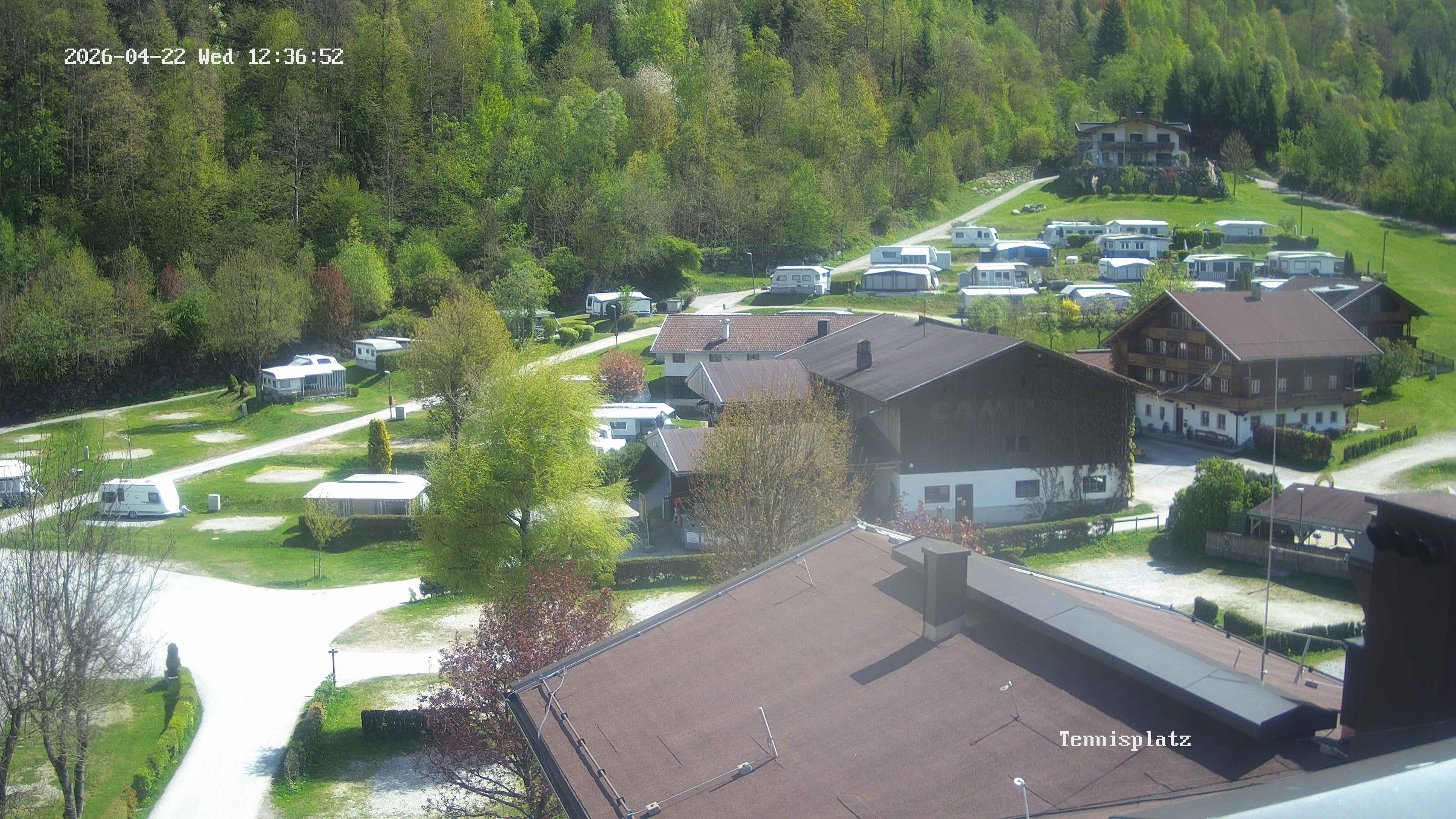 Archived image Webcam Camping Aufenfeld - View Wiesenhof
