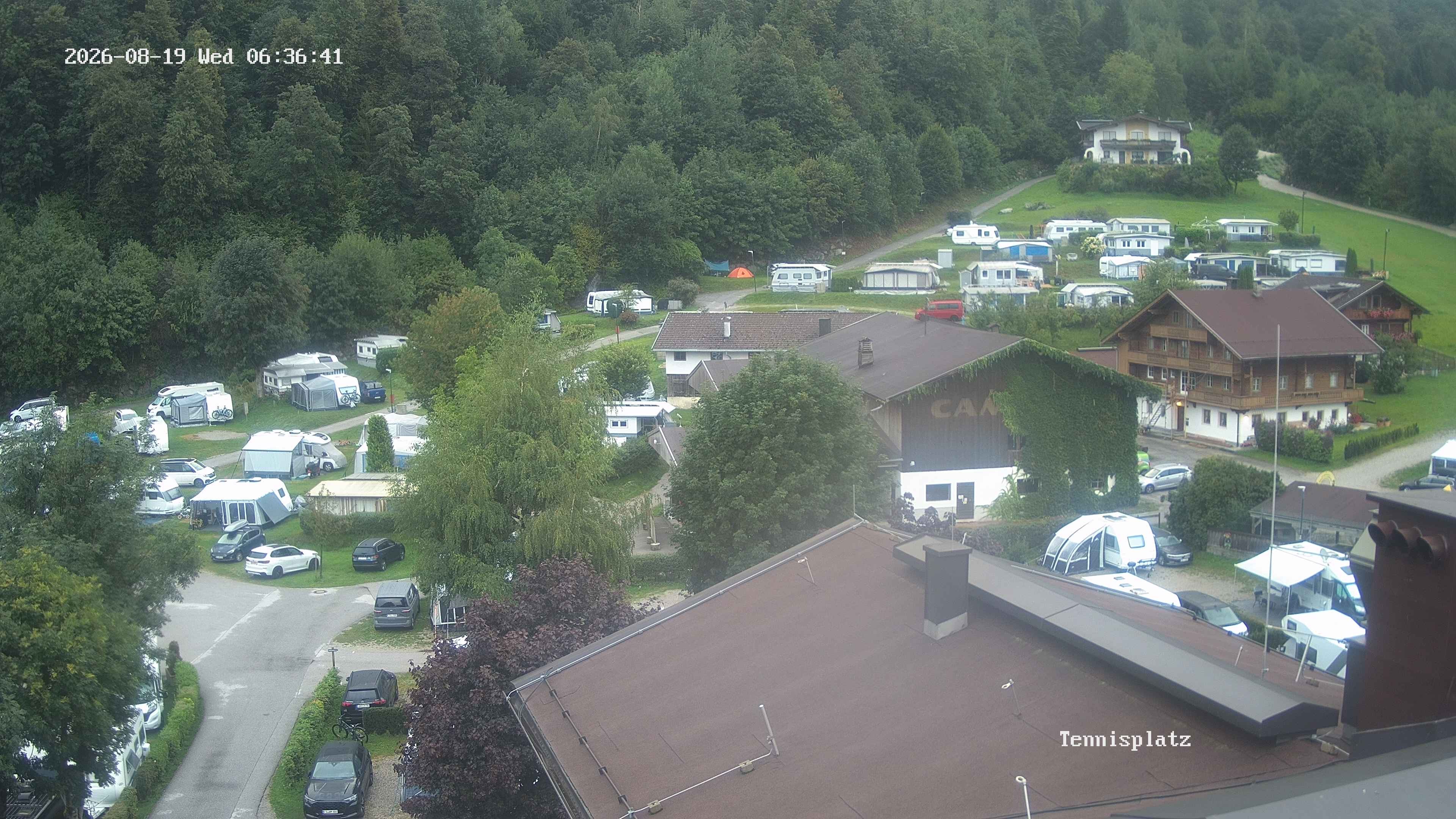 Archived image Webcam Camping Aufenfeld - View Wiesenhof