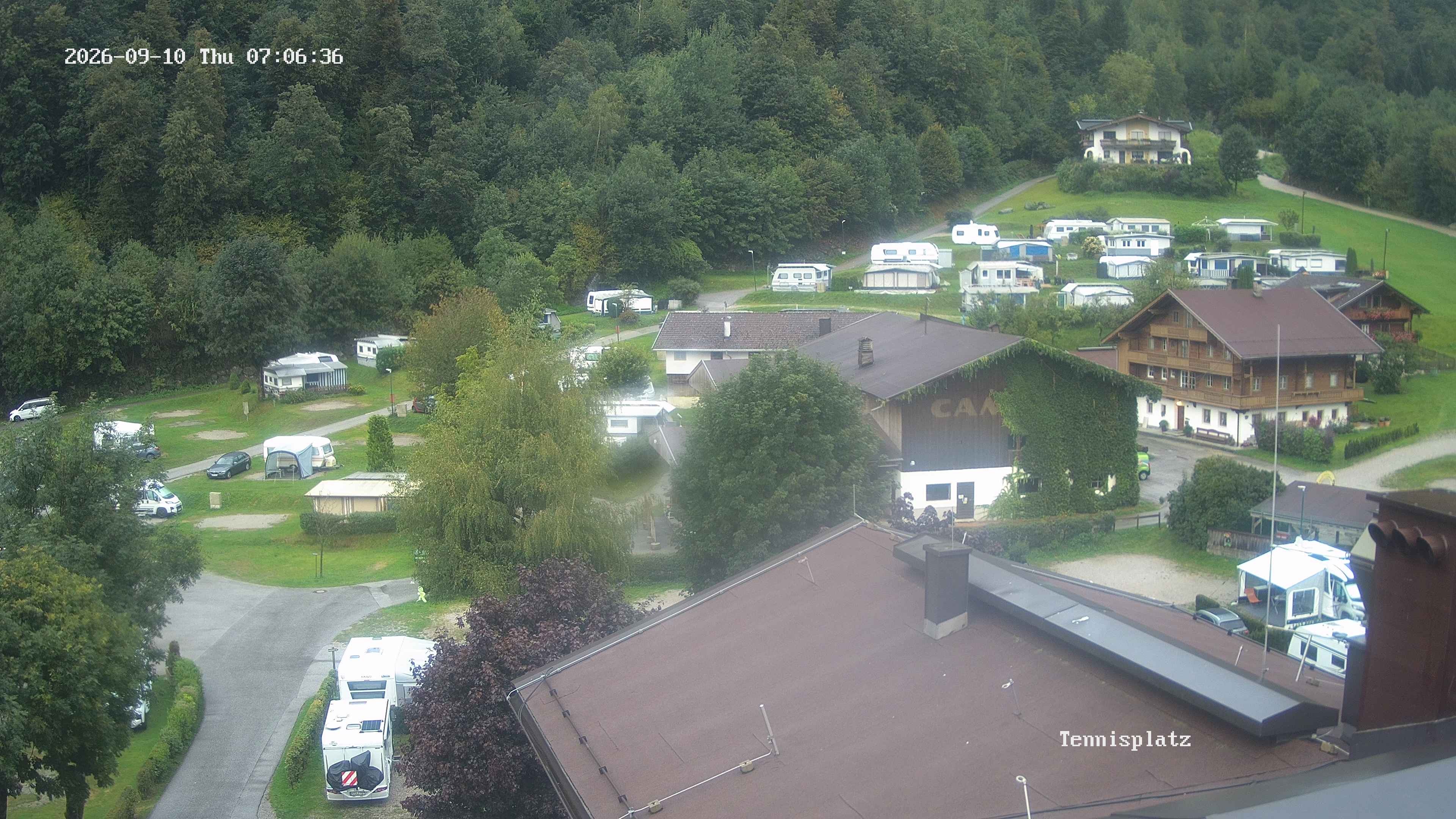 Archived image Webcam Camping Aufenfeld - View Wiesenhof