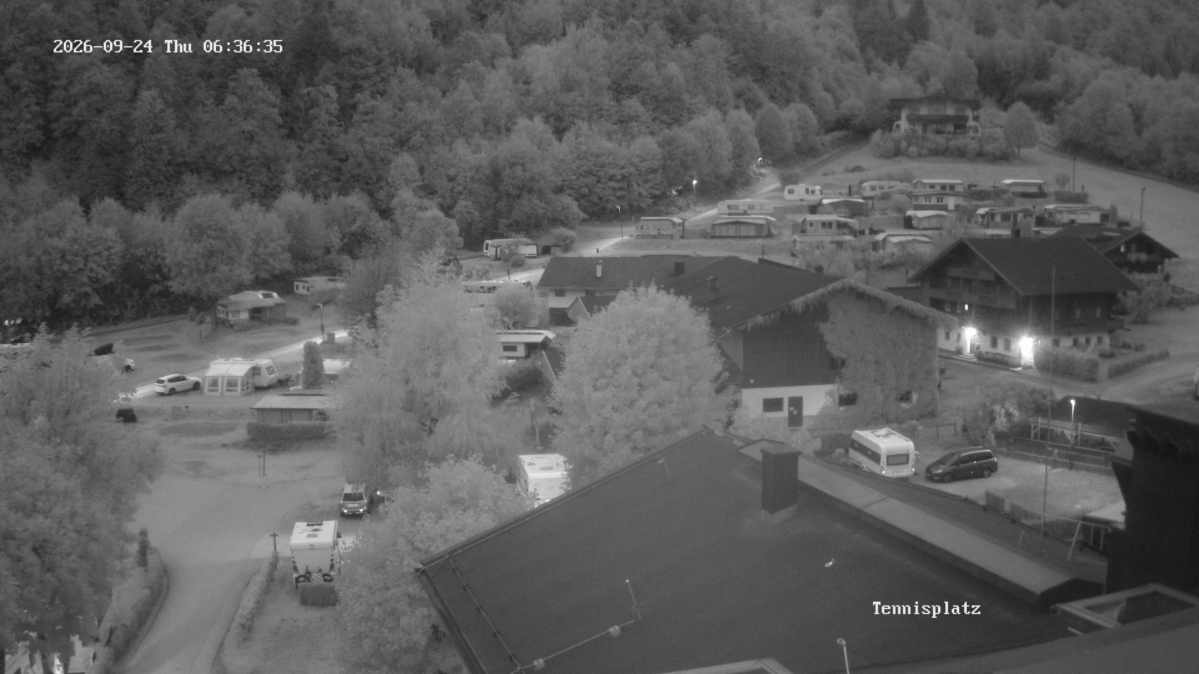 Archived image Webcam Camping Aufenfeld - View Wiesenhof