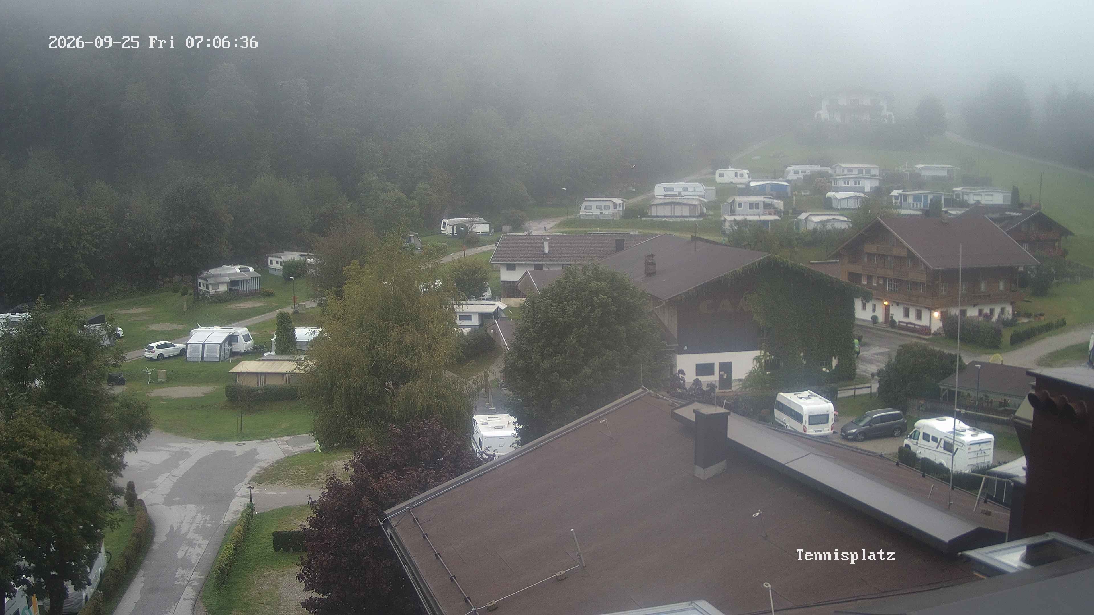 Archived image Webcam Camping Aufenfeld - View Wiesenhof