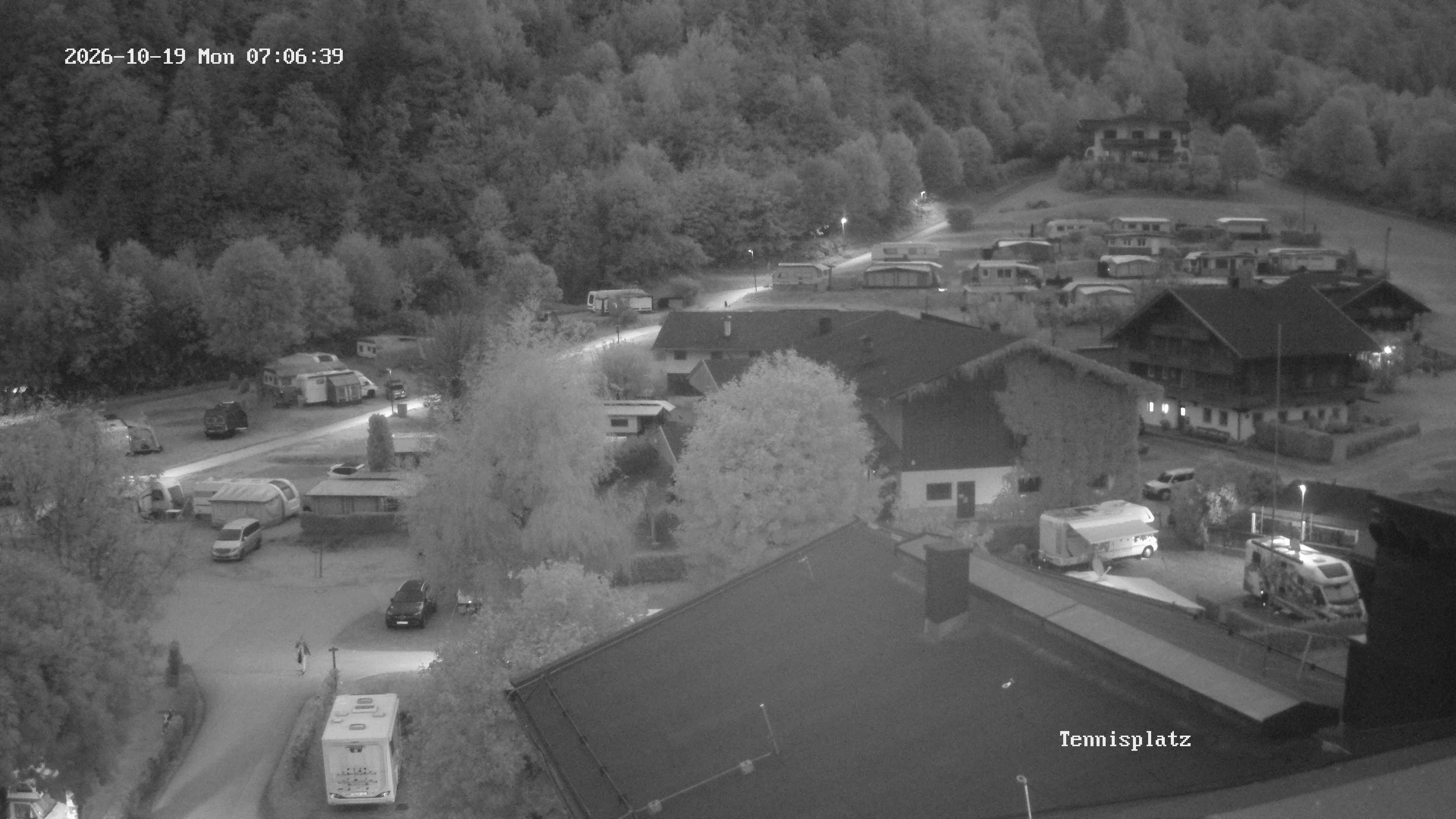 Archived image Webcam Camping Aufenfeld - View Wiesenhof