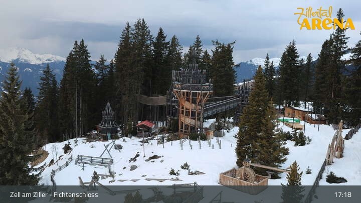 Archiv Foto Webcam Fichtenschloss Zell am Ziller