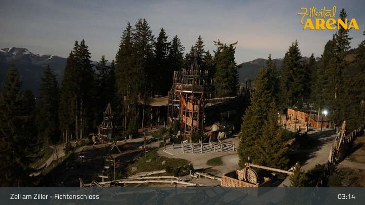 Archiv Foto Webcam Fichtenschloss Zell am Ziller