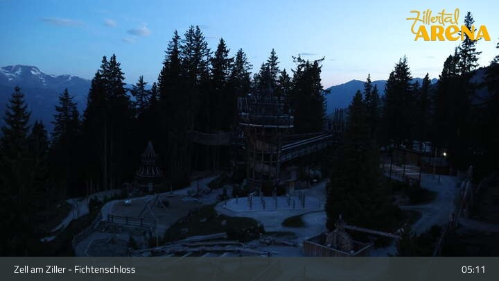 Archiv Foto Webcam Fichtenschloss Zell am Ziller