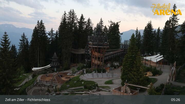 Archiv Foto Webcam Fichtenschloss Zell am Ziller