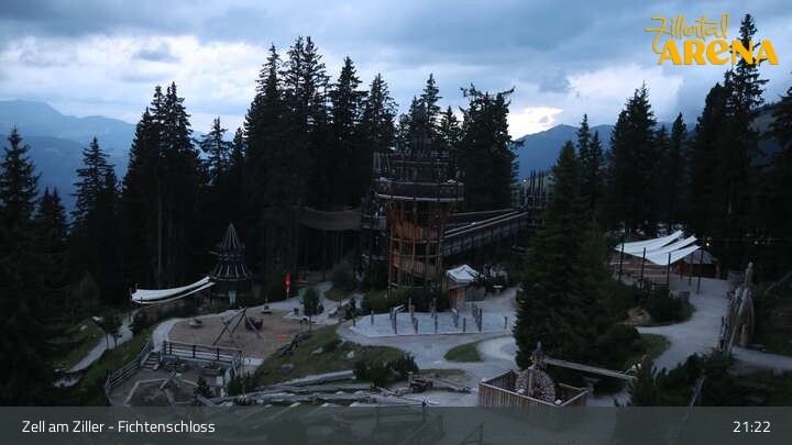 Archiv Foto Webcam Fichtenschloss Zell am Ziller