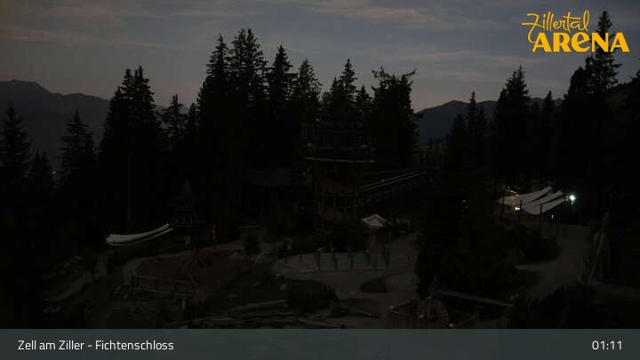 Archiv Foto Webcam Fichtenschloss Zell am Ziller