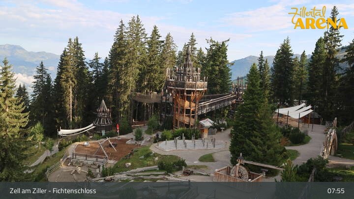 Archiv Foto Webcam Fichtenschloss Zell am Ziller
