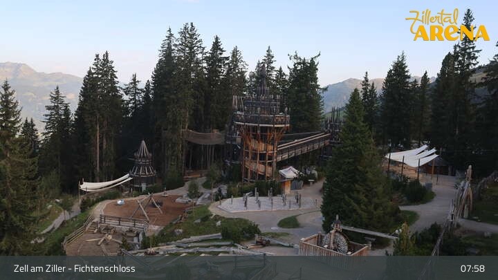Archiv Foto Webcam Fichtenschloss Zell am Ziller