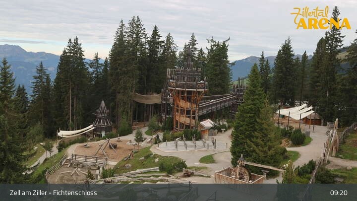 Archiv Foto Webcam Fichtenschloss Zell am Ziller