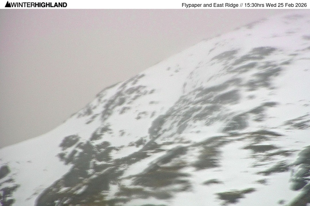 Archived image Webcam Glencoe Mountain - Scotland - Flypaper and East Ridge