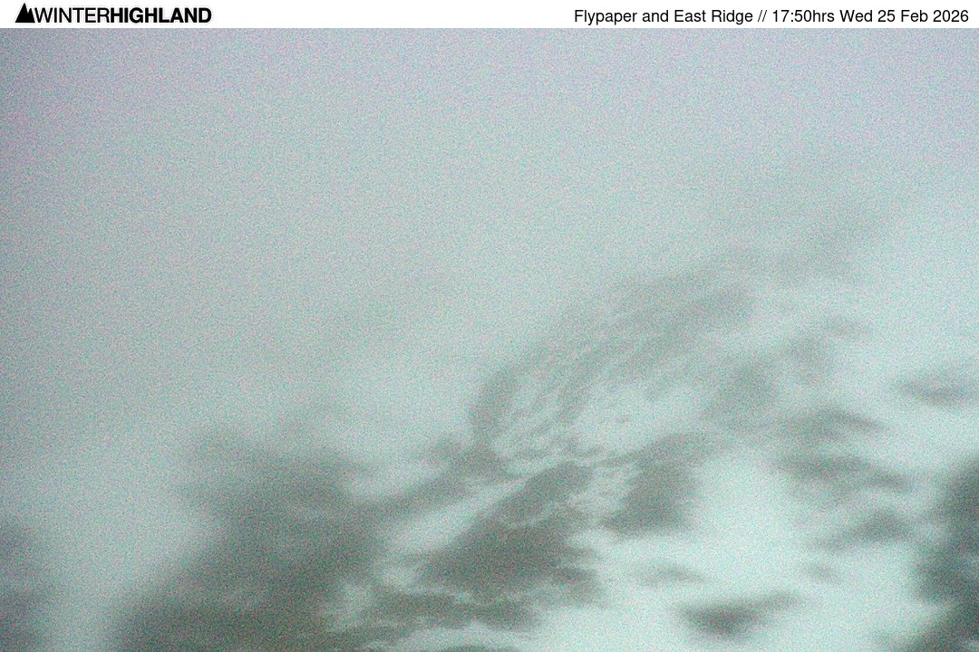 Archived image Webcam Glencoe Mountain - Scotland - Flypaper and East Ridge