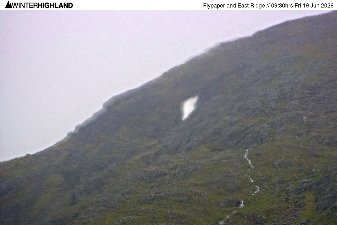 Archived image Webcam Glencoe Mountain - Scotland - Flypaper and East Ridge