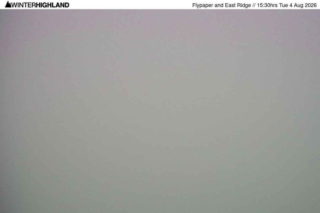 Archived image Webcam Glencoe Mountain - Scotland - Flypaper and East Ridge