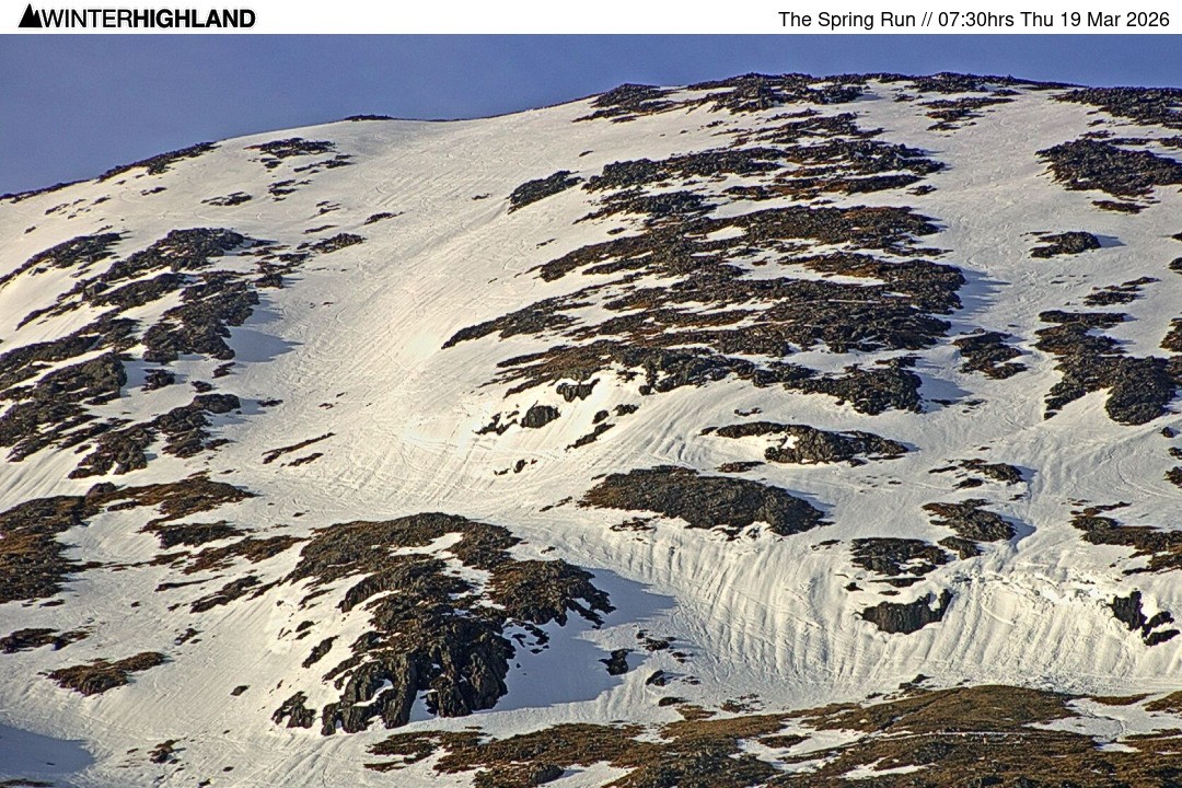 Archived image Webcam Top Station Glencoe Mountain
